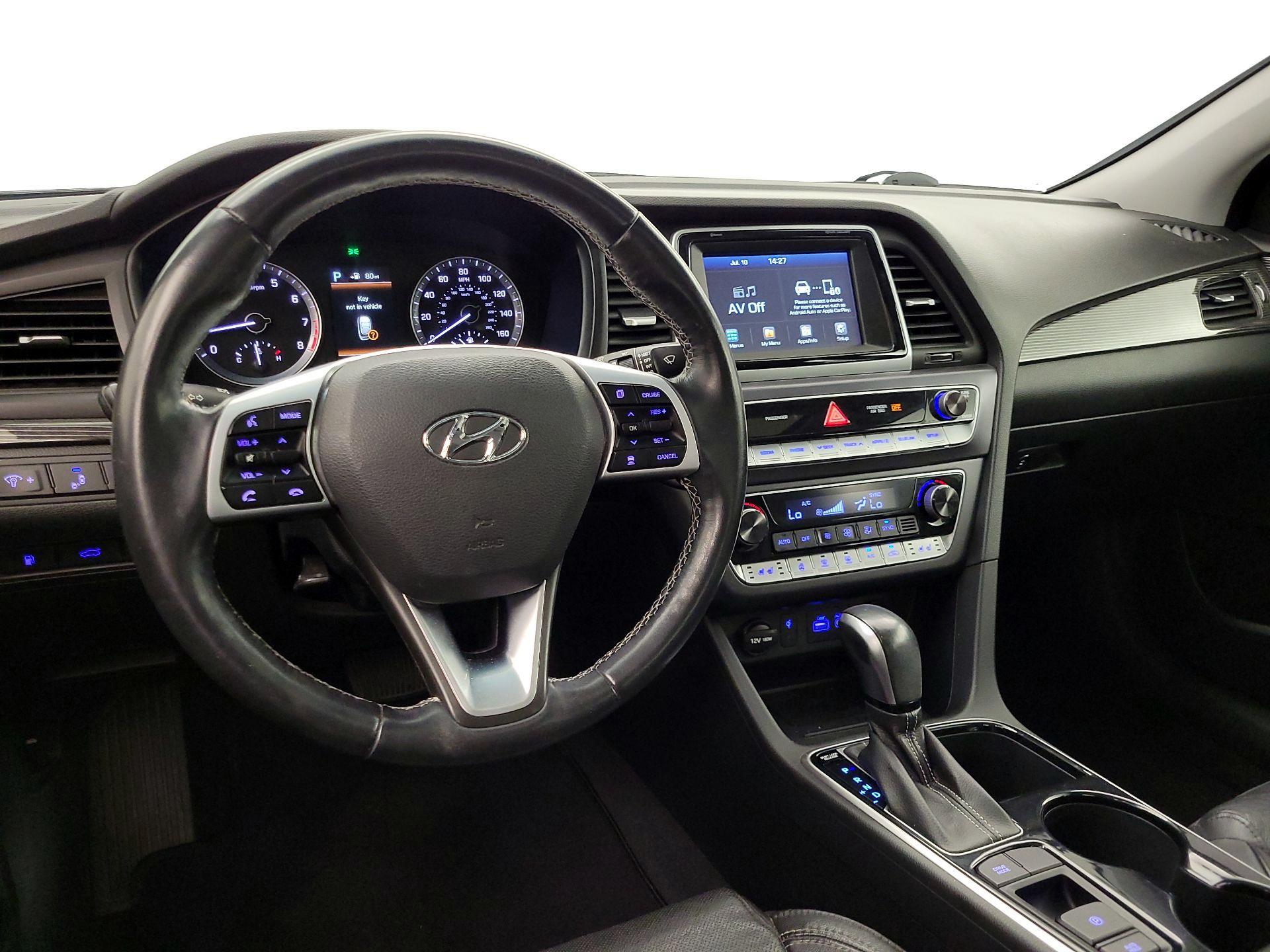 Thumbnail: 2019 Hyundai Sonata - 9