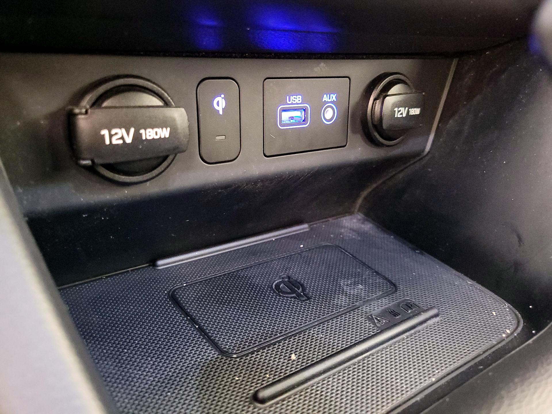 Thumbnail: 2019 Hyundai Sonata - 18
