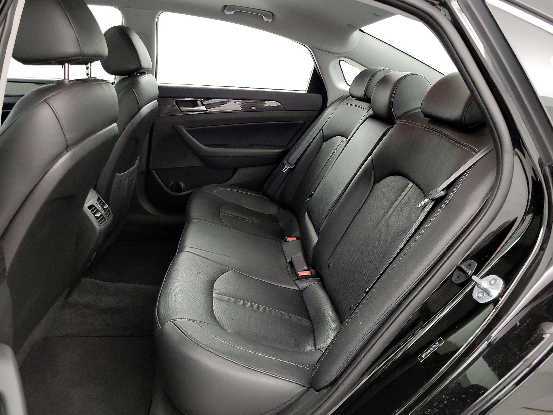 Thumbnail: 2019 Hyundai Sonata - 20