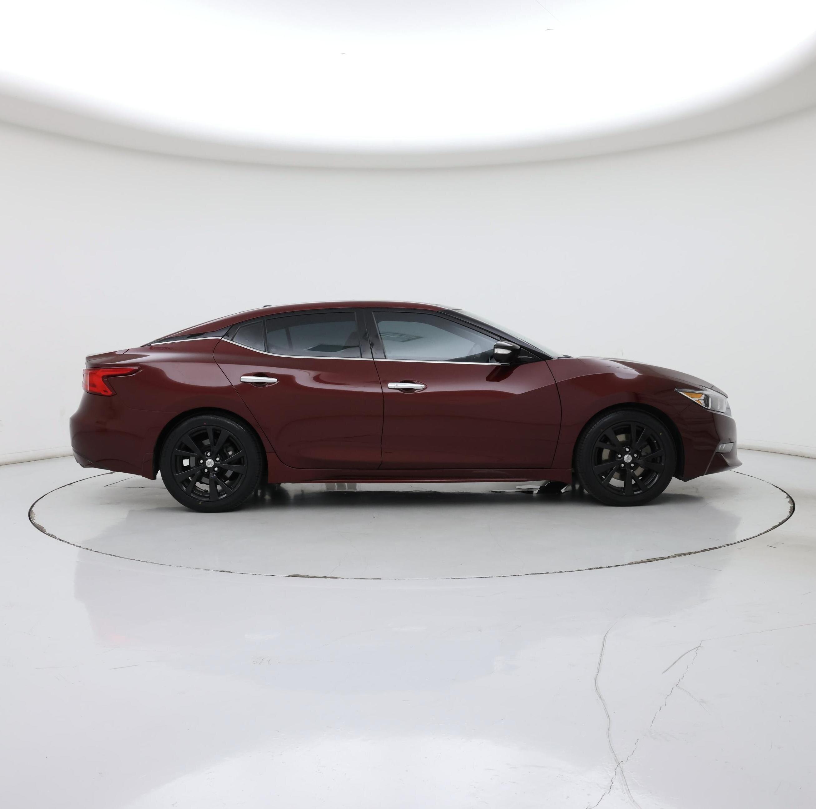 Thumbnail: 2017 Nissan Maxima - 7