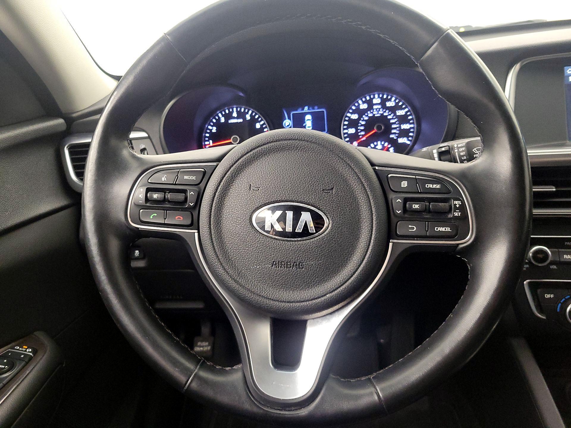 Thumbnail: 2018 Kia Optima - 10