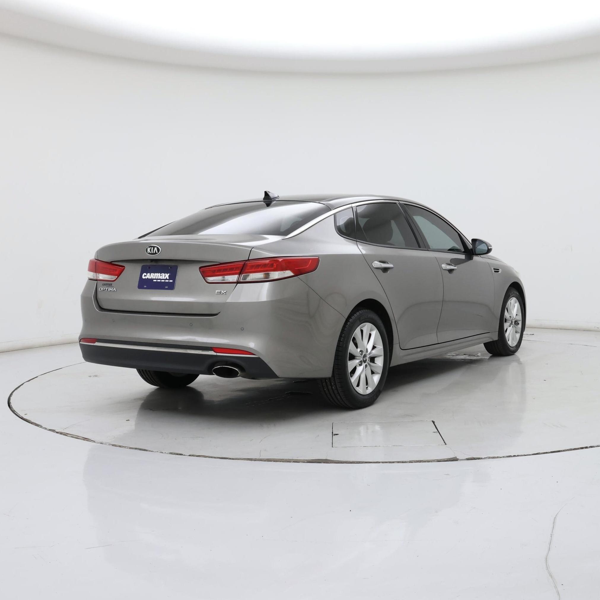 Thumbnail: 2018 Kia Optima - 8