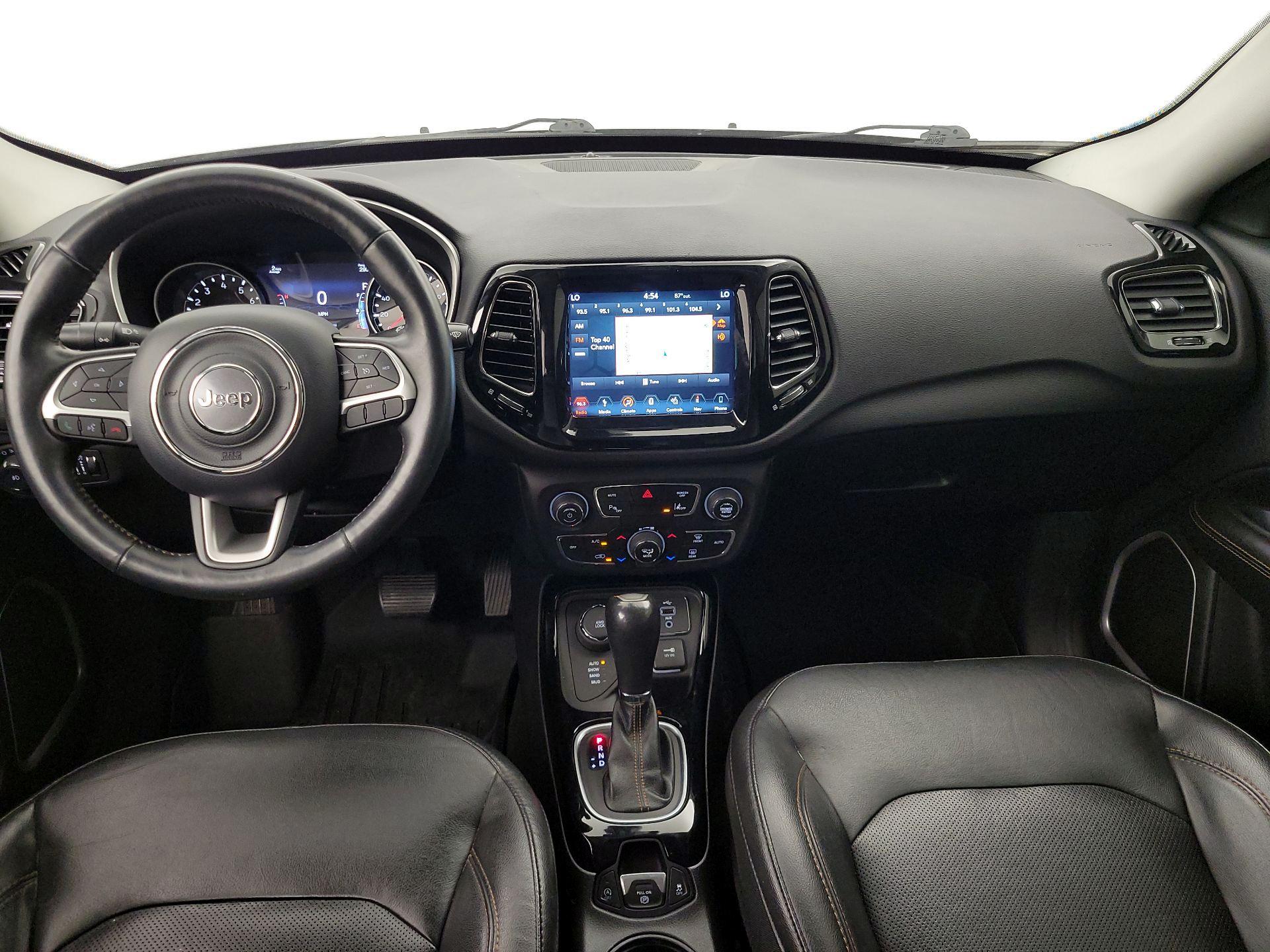 Thumbnail: 2018 Jeep Compass - 9