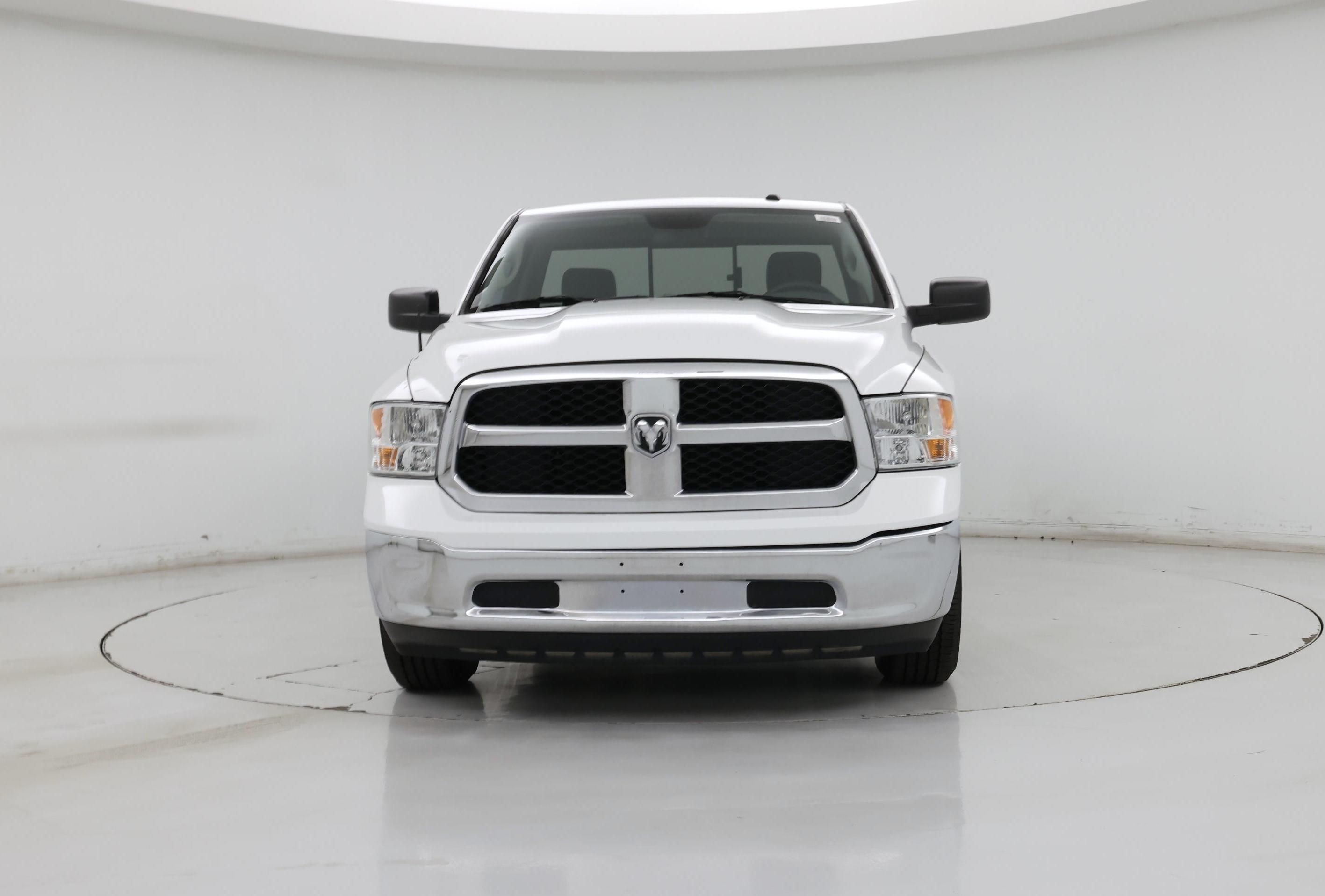 Thumbnail: 2019 RAM 1500 Classic - 5