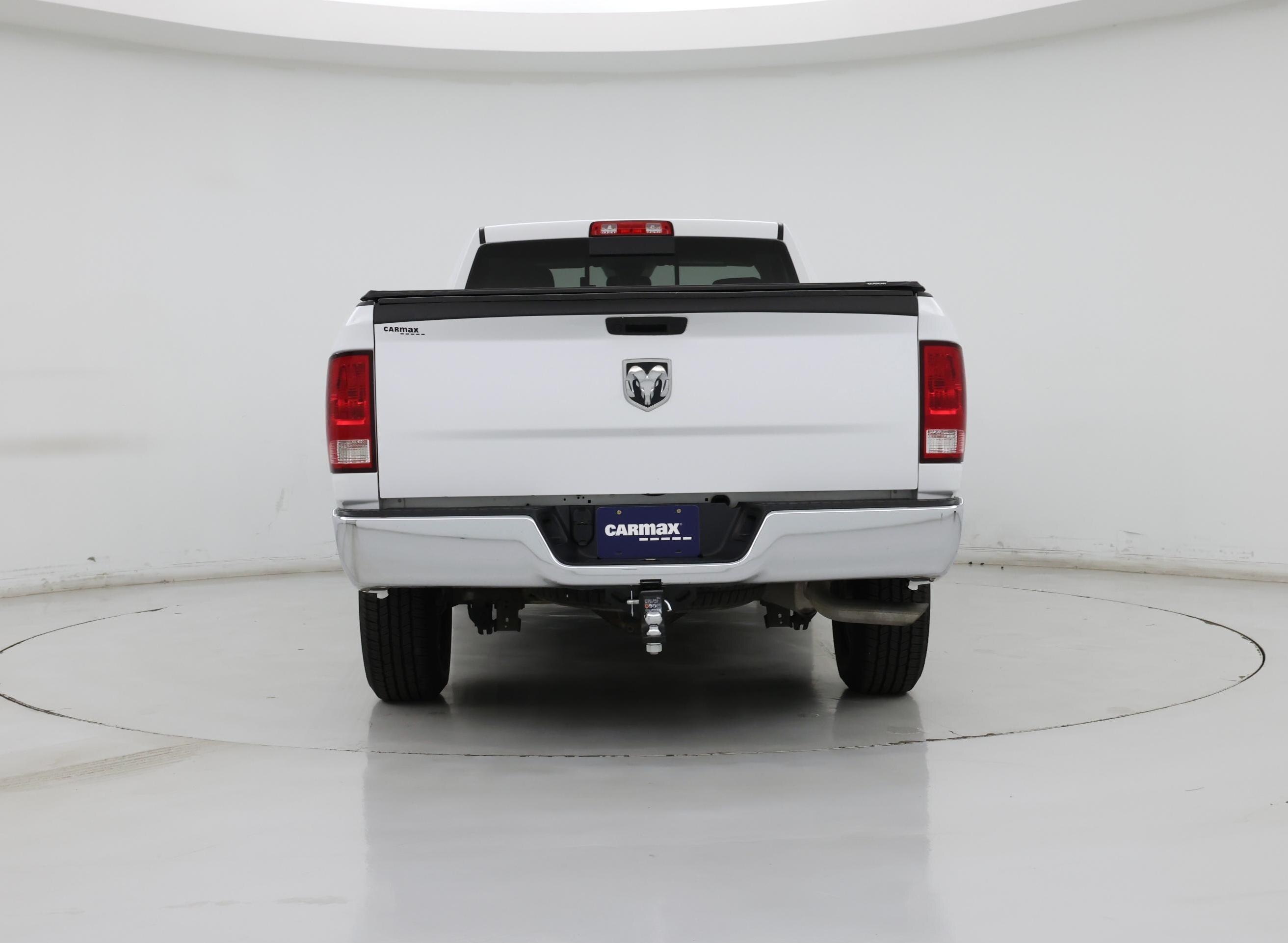 Thumbnail: 2019 RAM 1500 Classic - 6