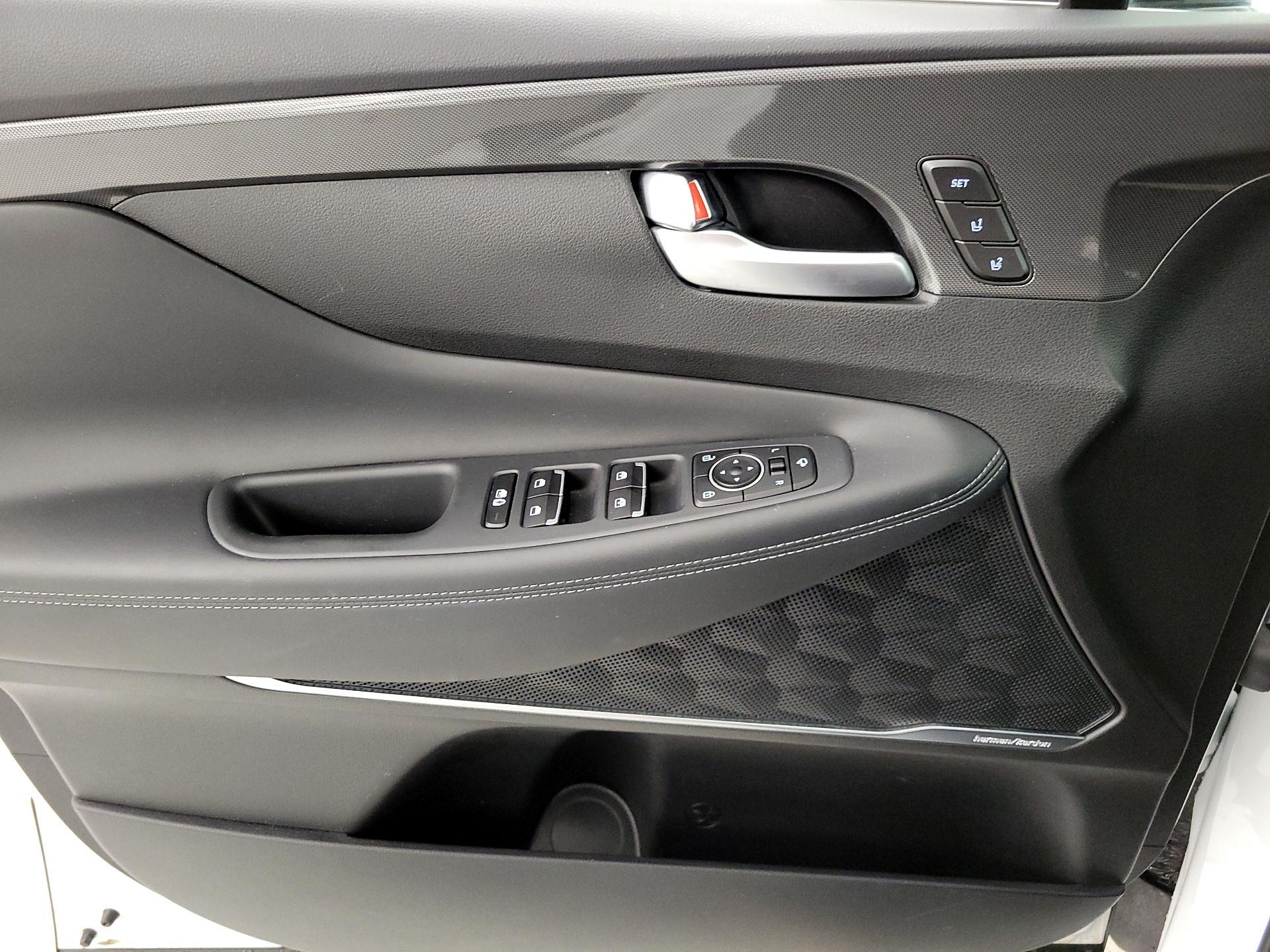 Thumbnail: 2023 Hyundai Santa Fe - 12