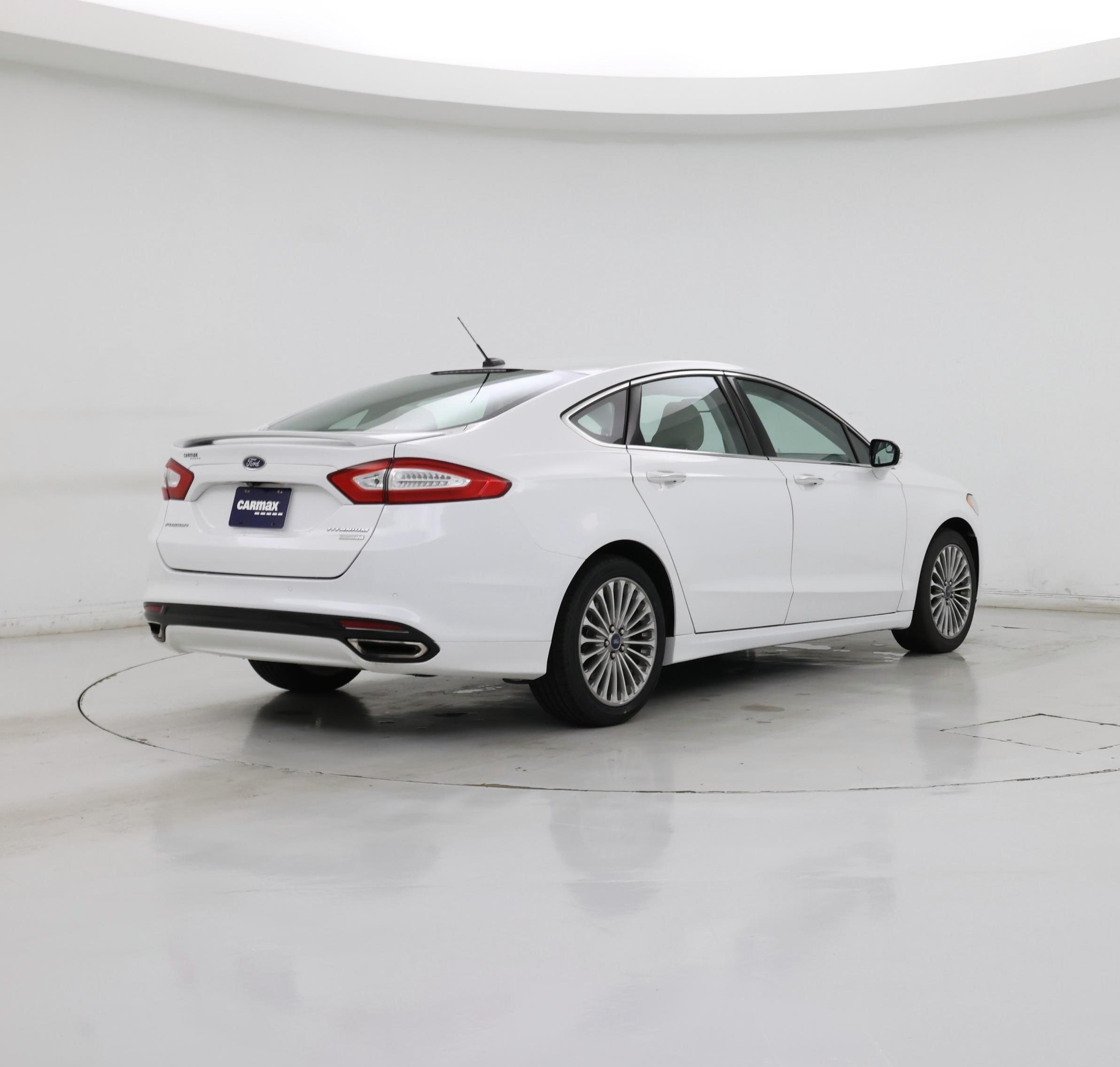 Thumbnail: 2016 Ford Fusion - 8