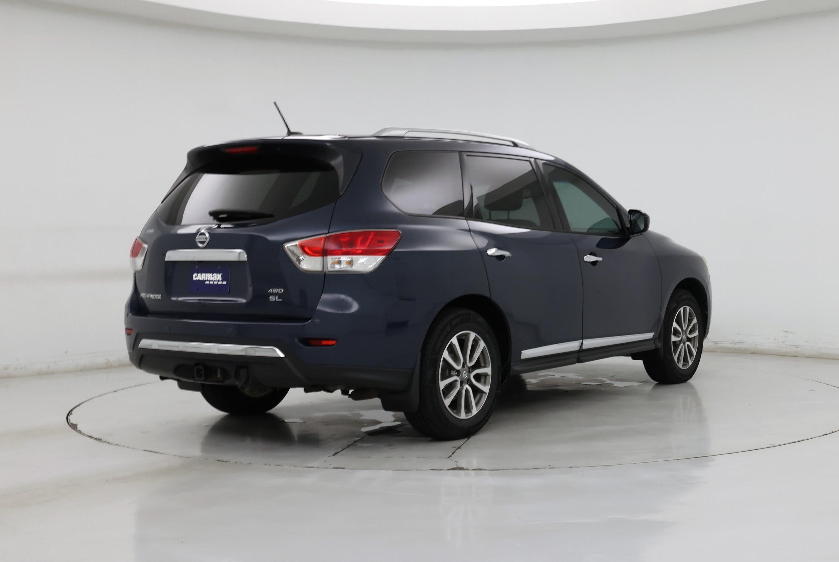 Thumbnail: 2014 Nissan Pathfinder - 8