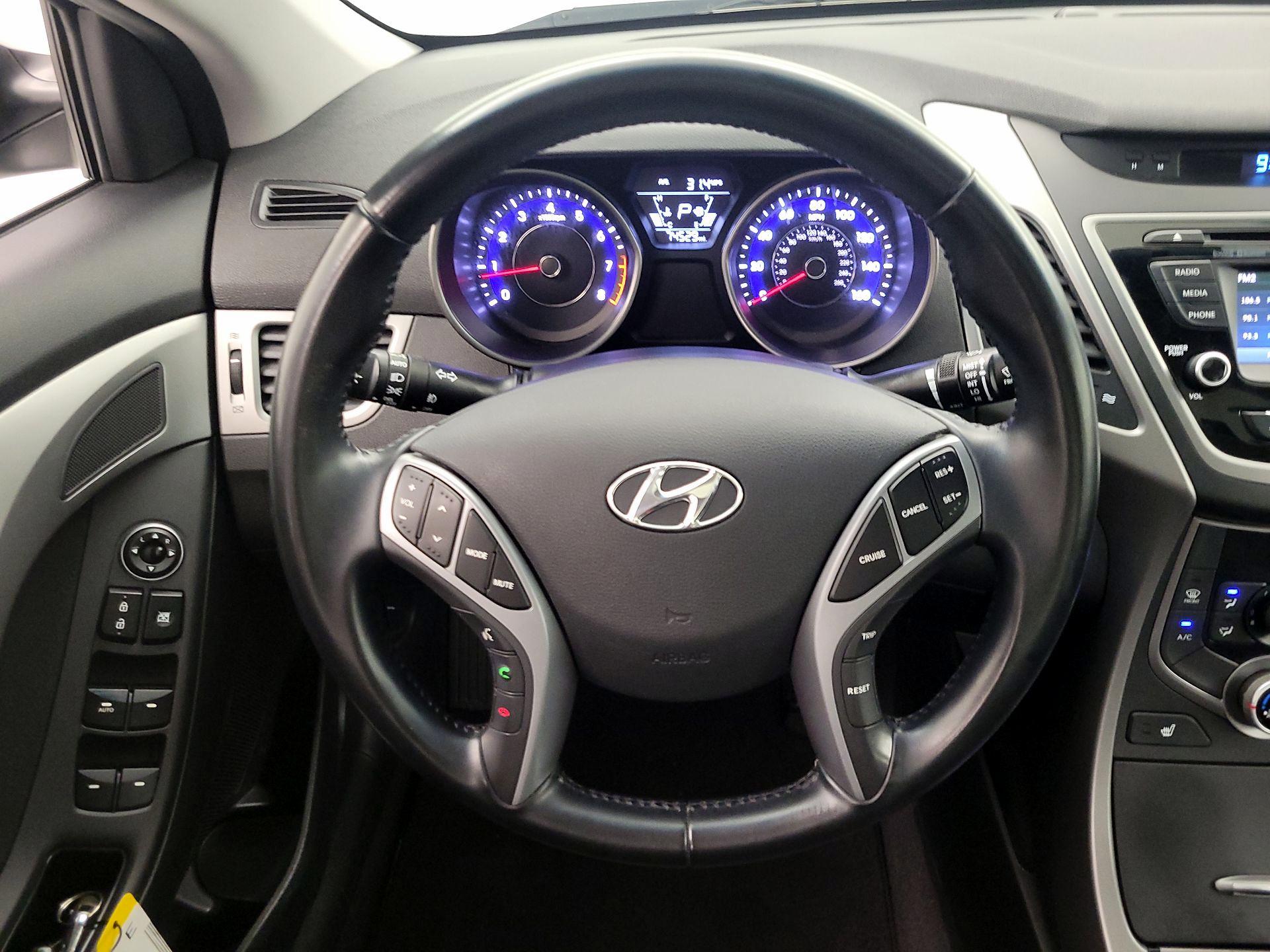 Thumbnail: 2016 Hyundai Elantra - 10