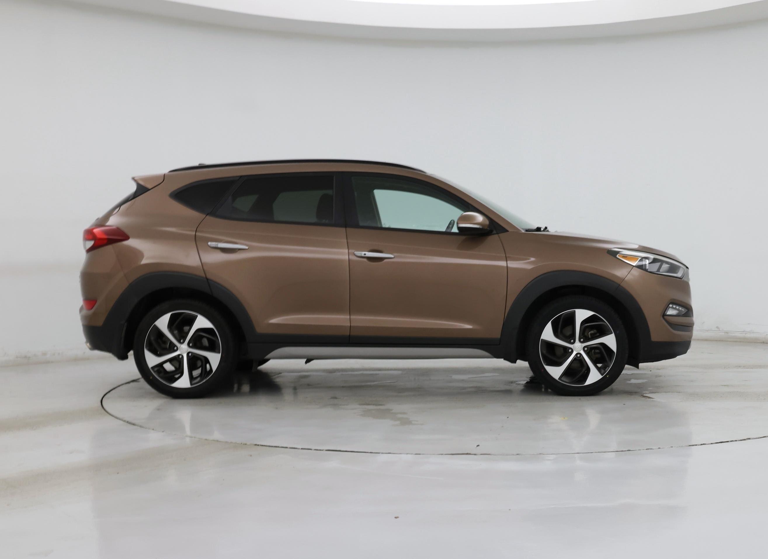 Thumbnail: 2017 Hyundai Tucson - 7