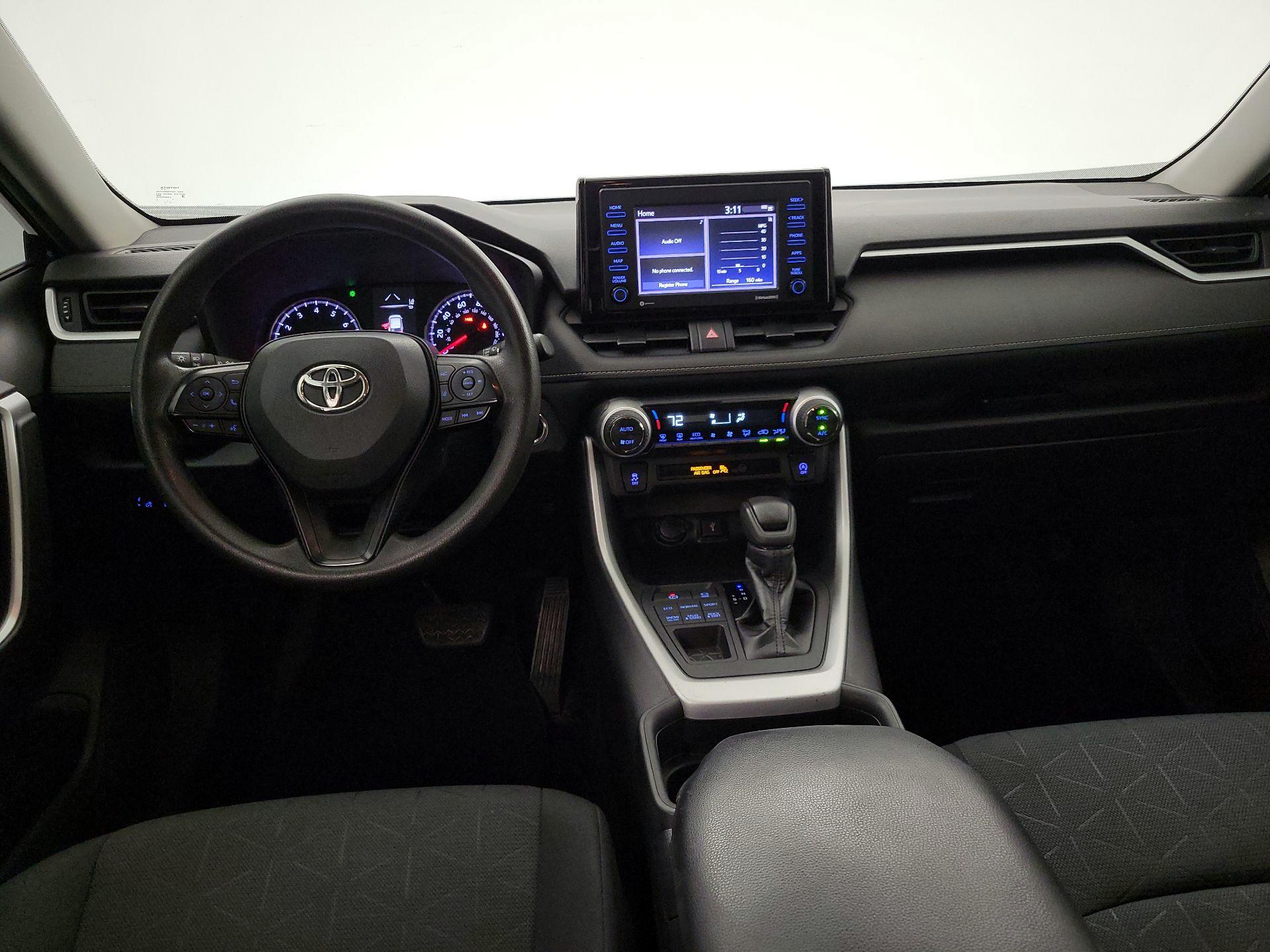 Thumbnail: 2020 Toyota RAV4 - 9
