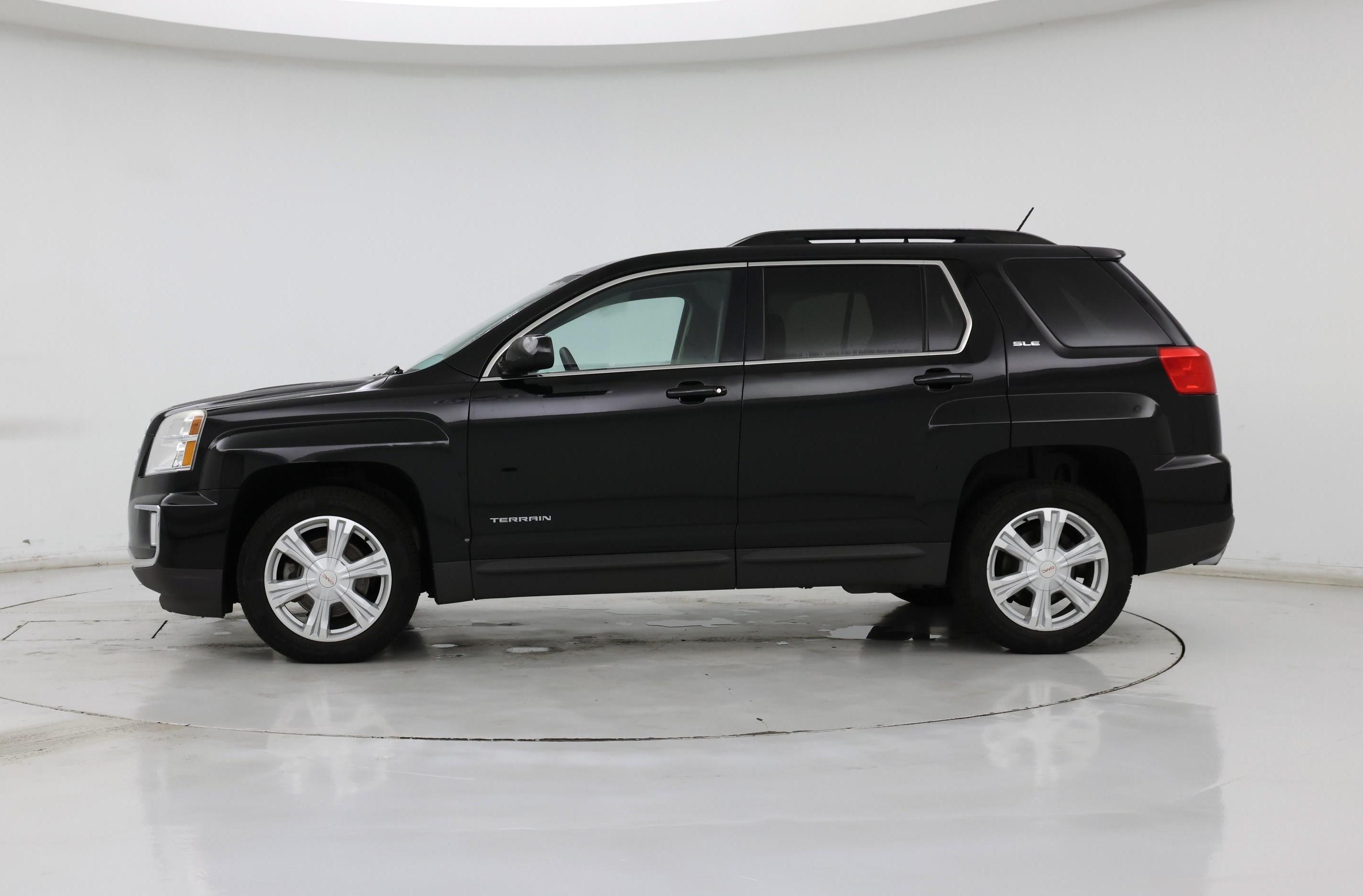 Thumbnail: 2017 GMC Terrain - 3