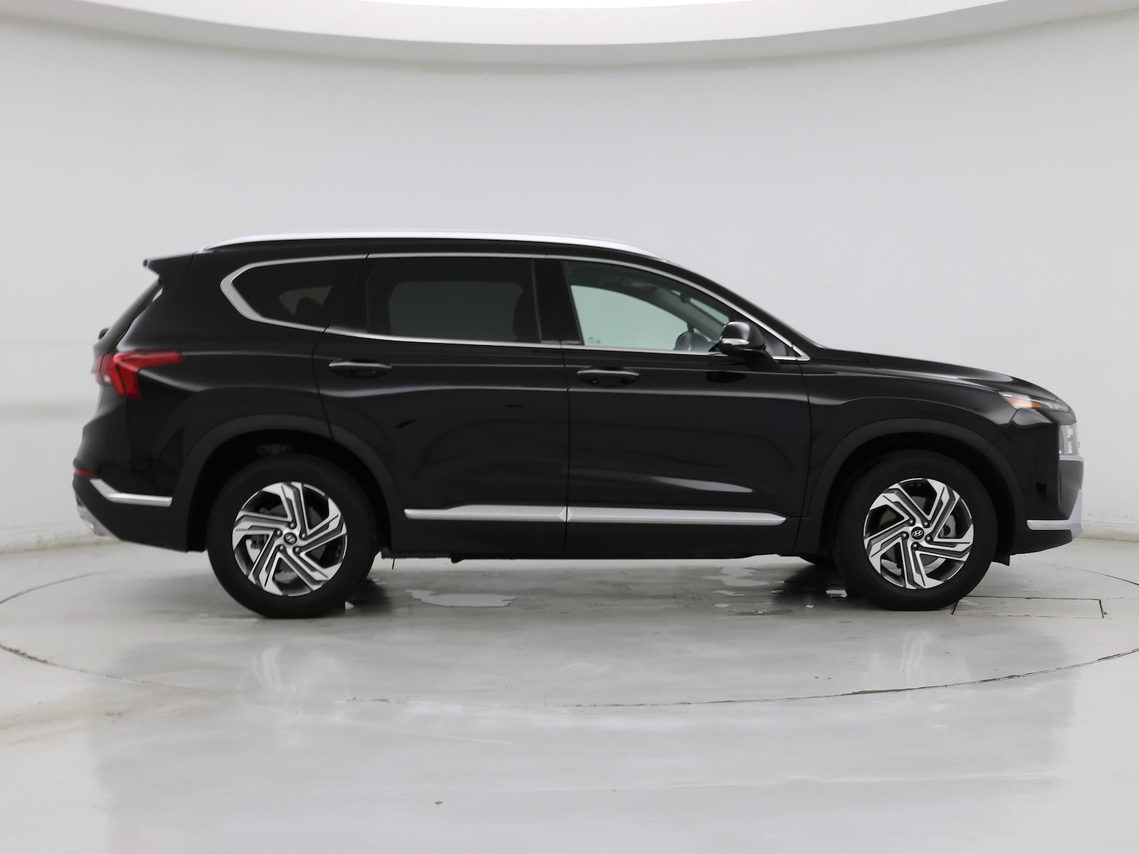 Image 8 of 2023 Hyundai Santa Fe SEL