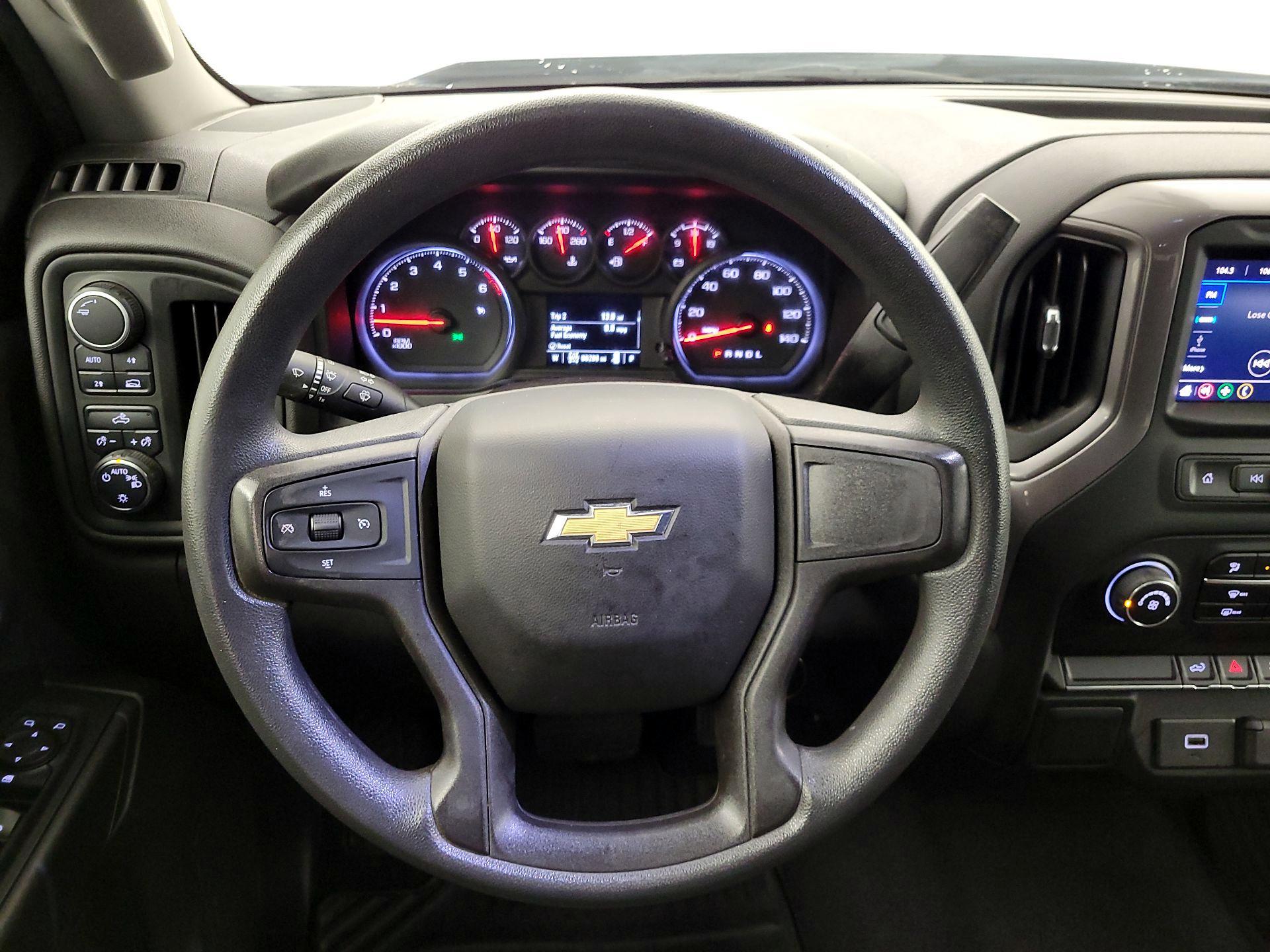 Thumbnail: 2020 Chevrolet Silverado 1500 - 10