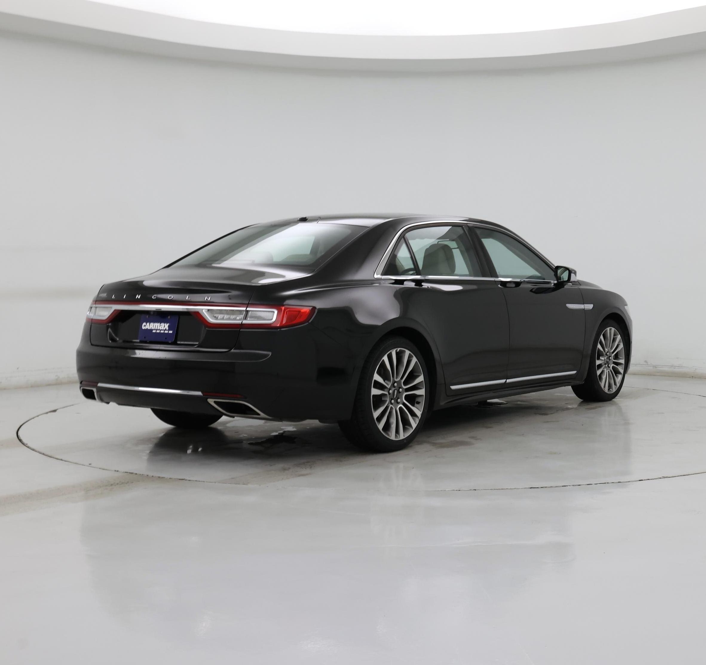 Thumbnail: 2017 Lincoln Continental - 8