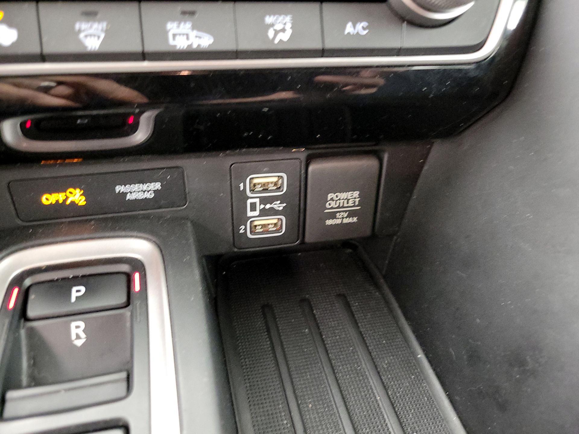 Thumbnail: 2019 Honda Insight - 18