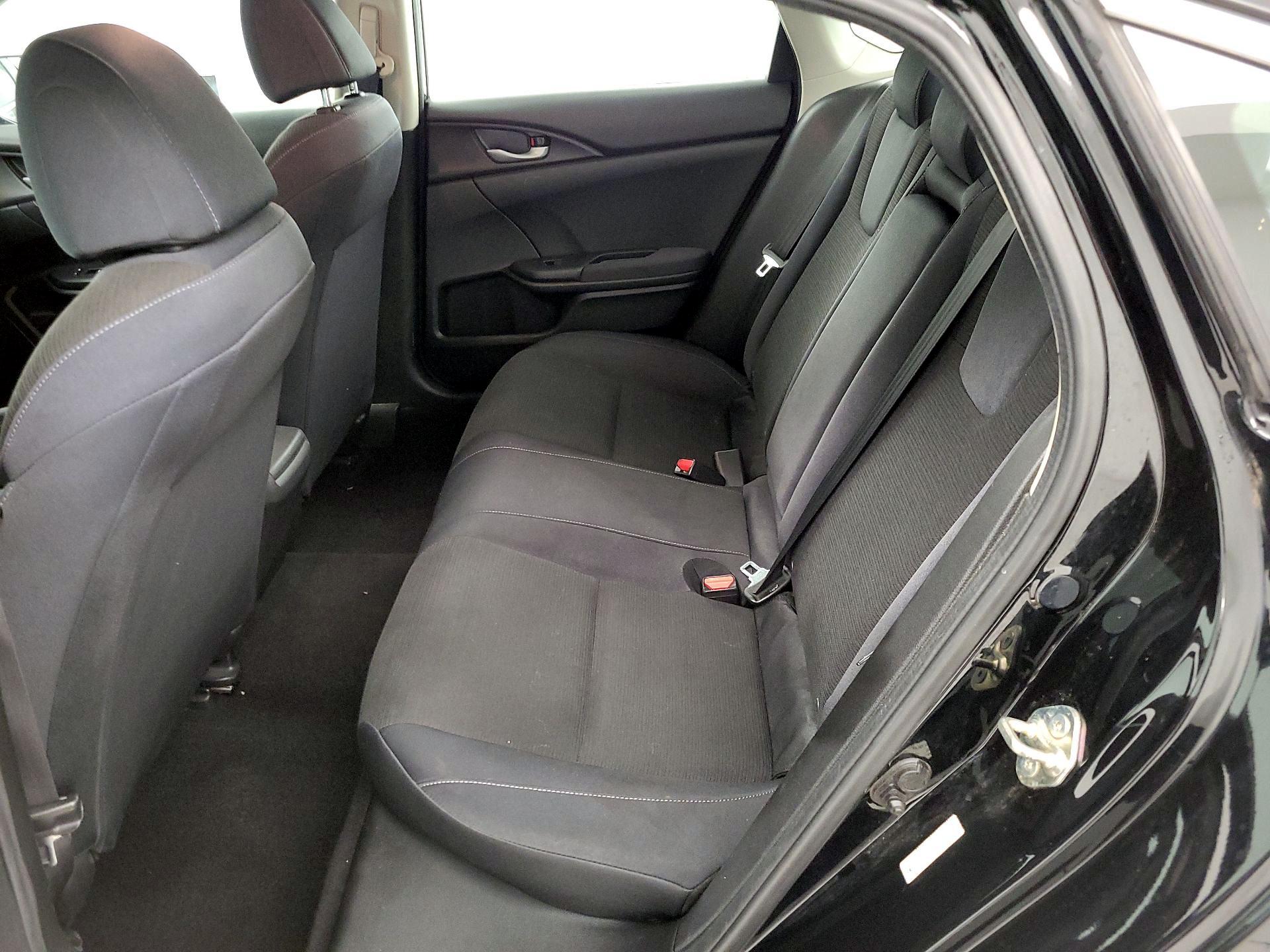 Thumbnail: 2019 Honda Insight - 19