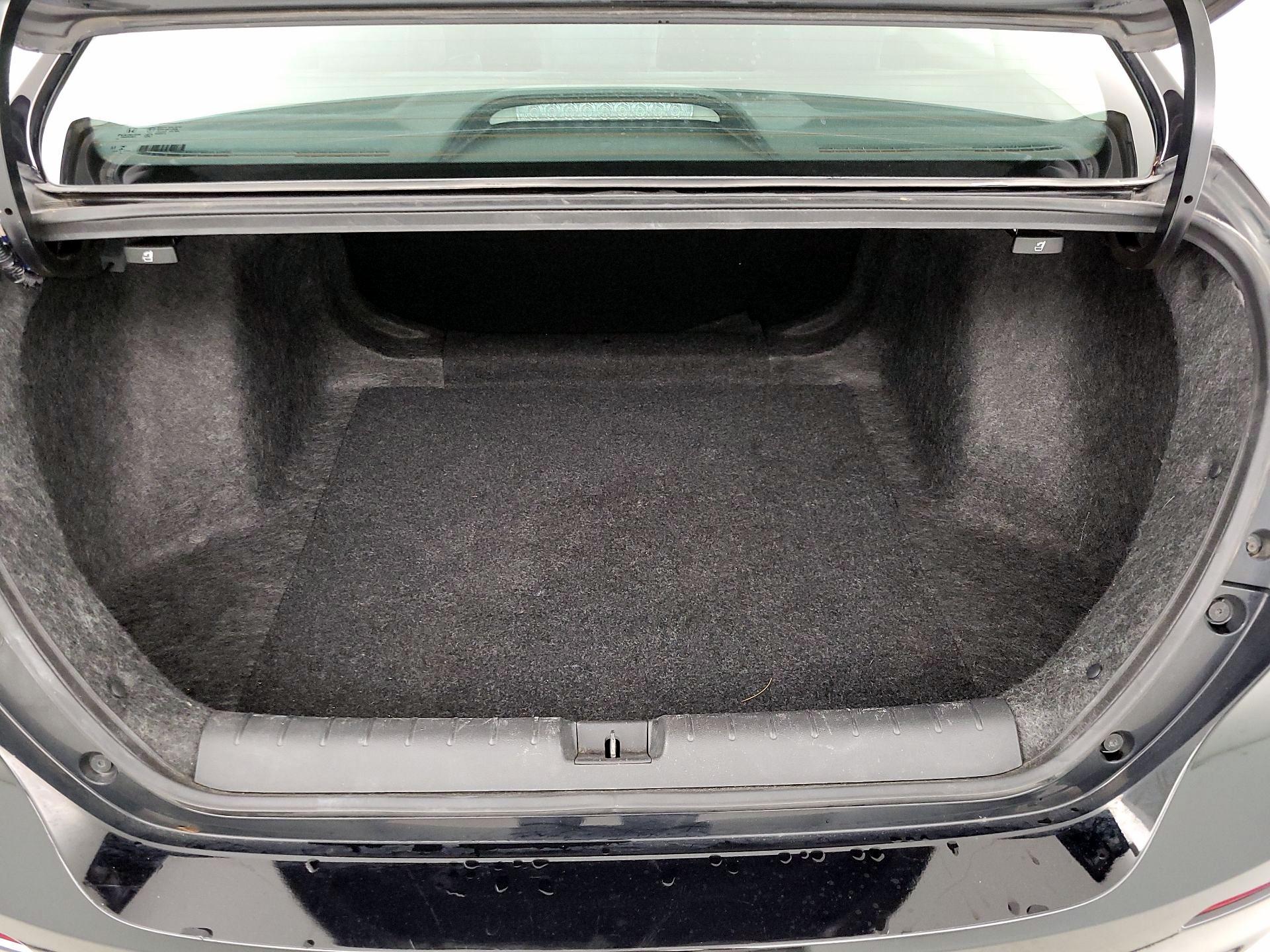 Thumbnail: 2019 Honda Insight - 20