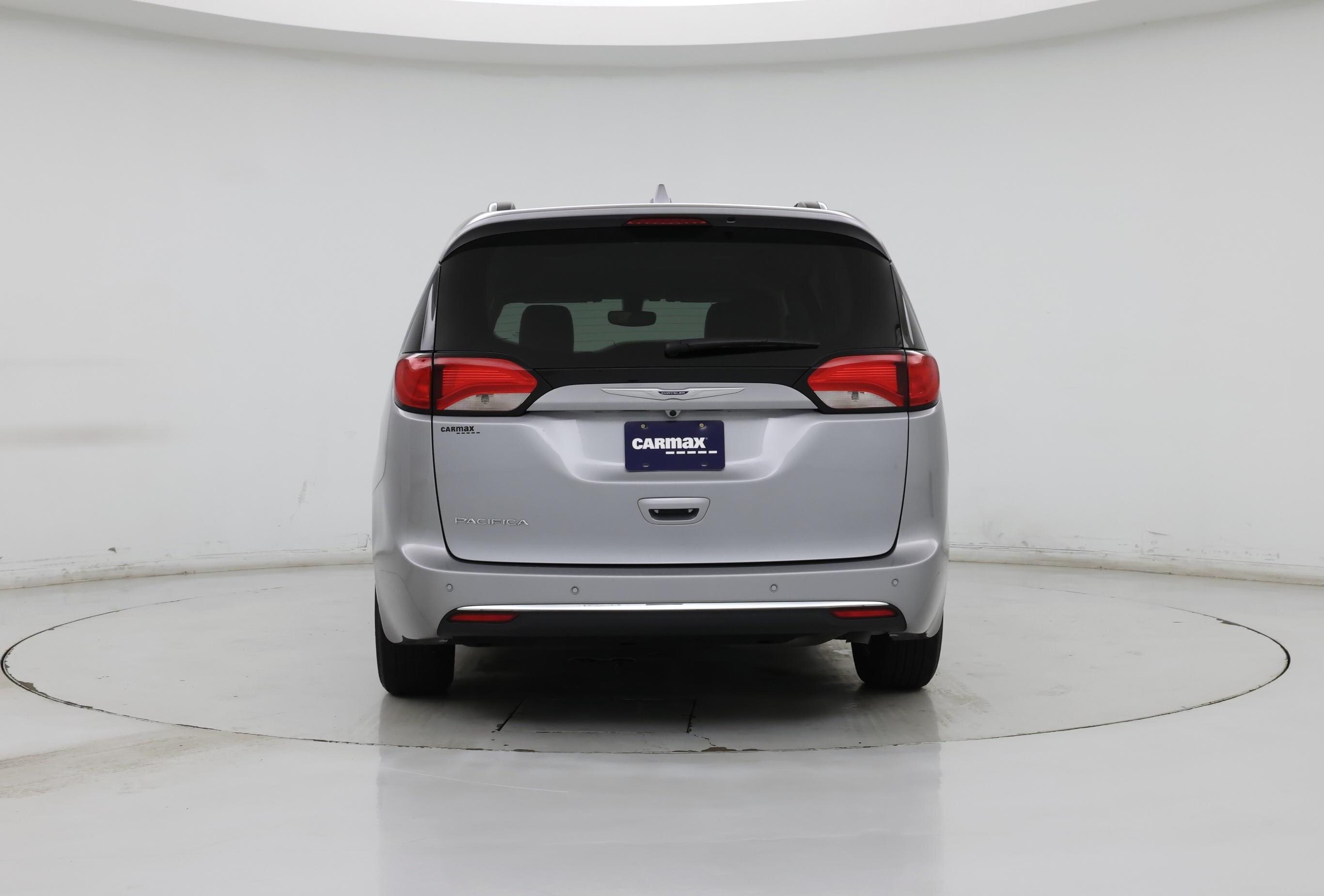 Thumbnail: 2020 Chrysler Pacifica - 6
