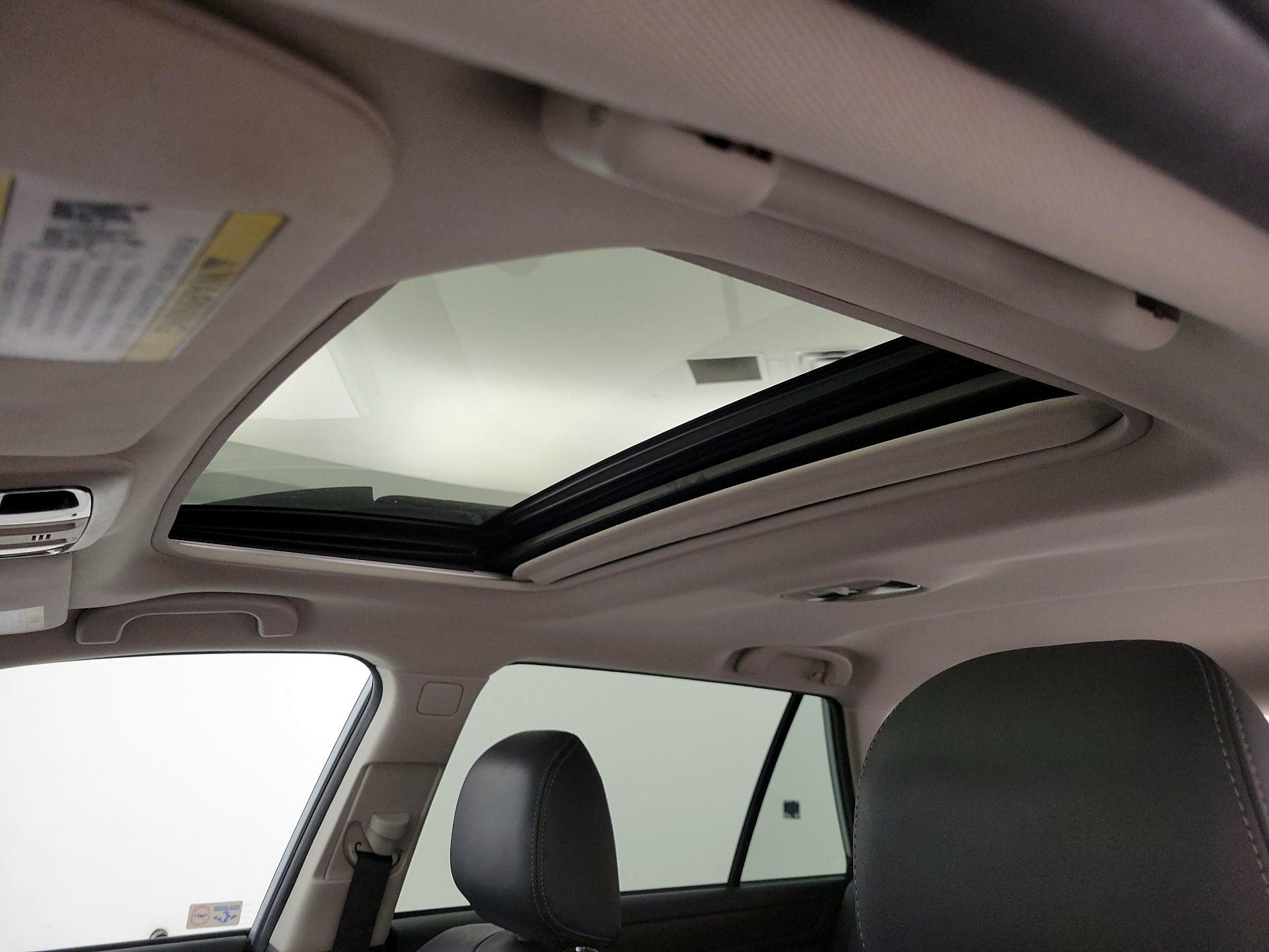 Thumbnail: 2015 Subaru Outback - 19