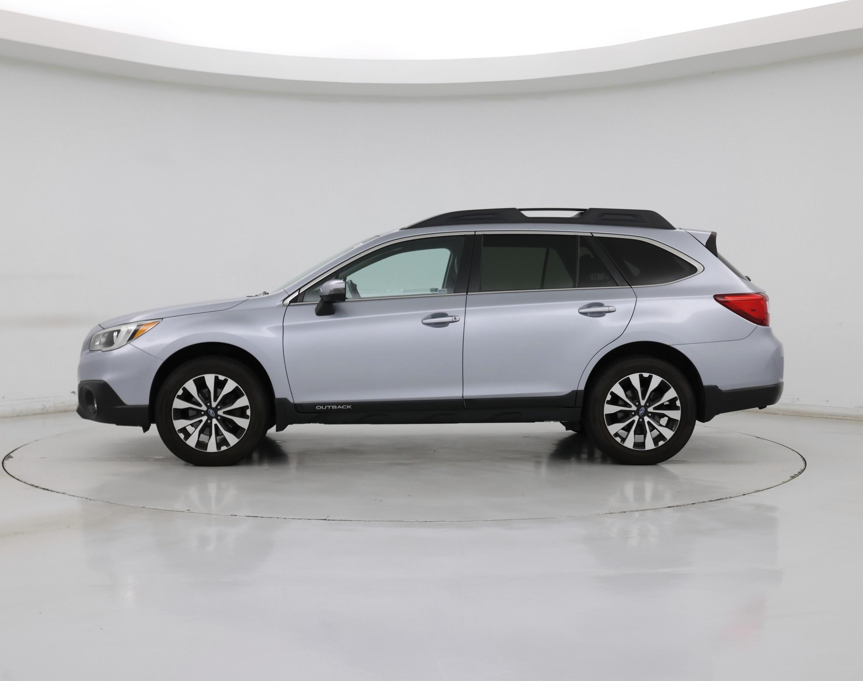 Thumbnail: 2015 Subaru Outback - 3