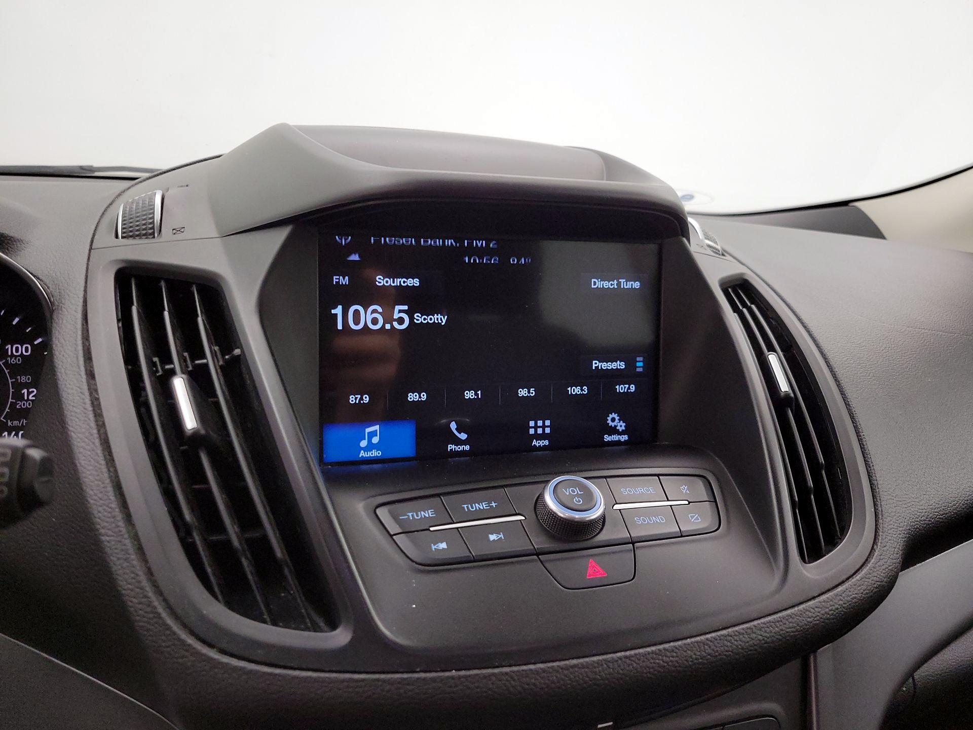 Thumbnail: 2019 Ford Escape - 15