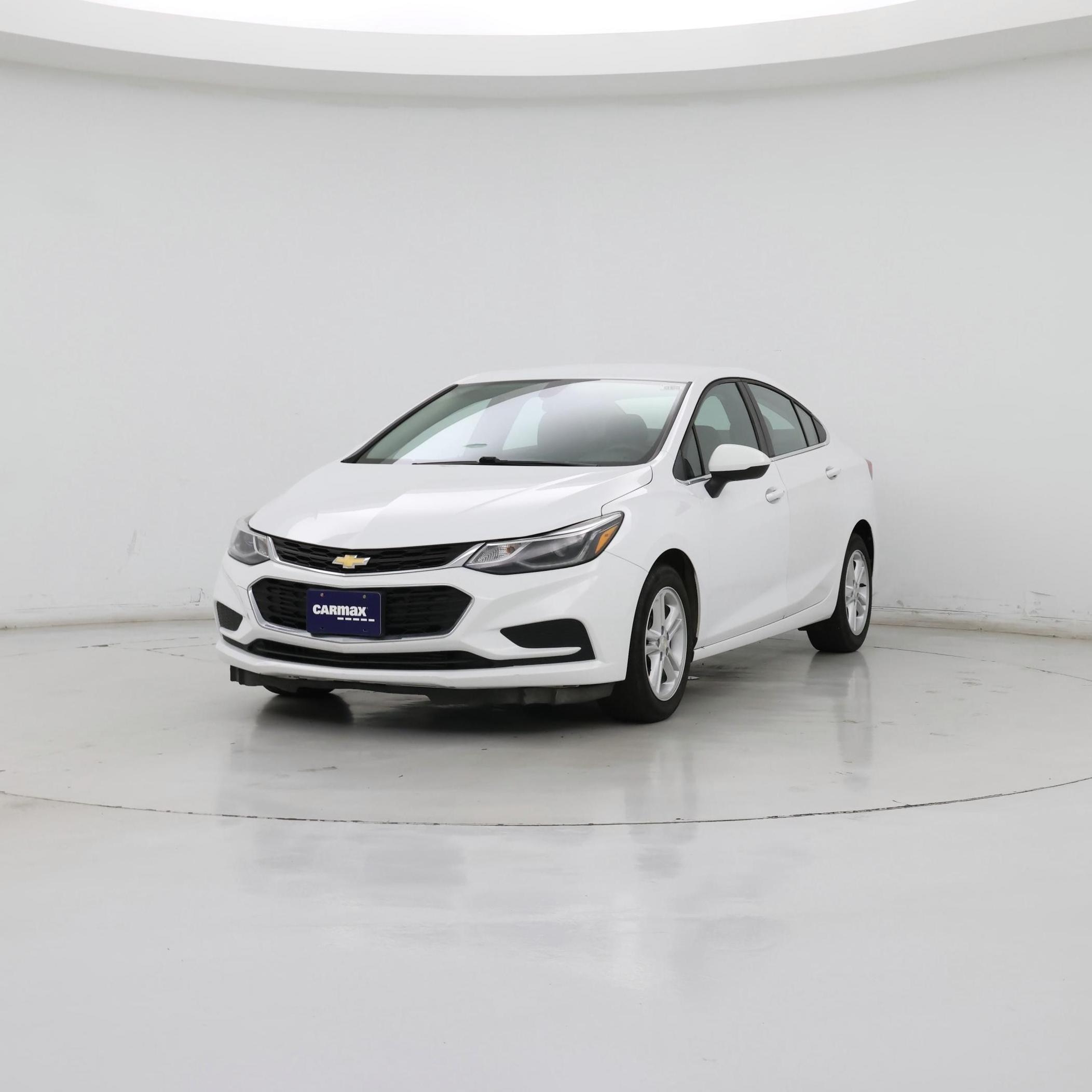 Thumbnail: 2018 Chevrolet Cruze - 4