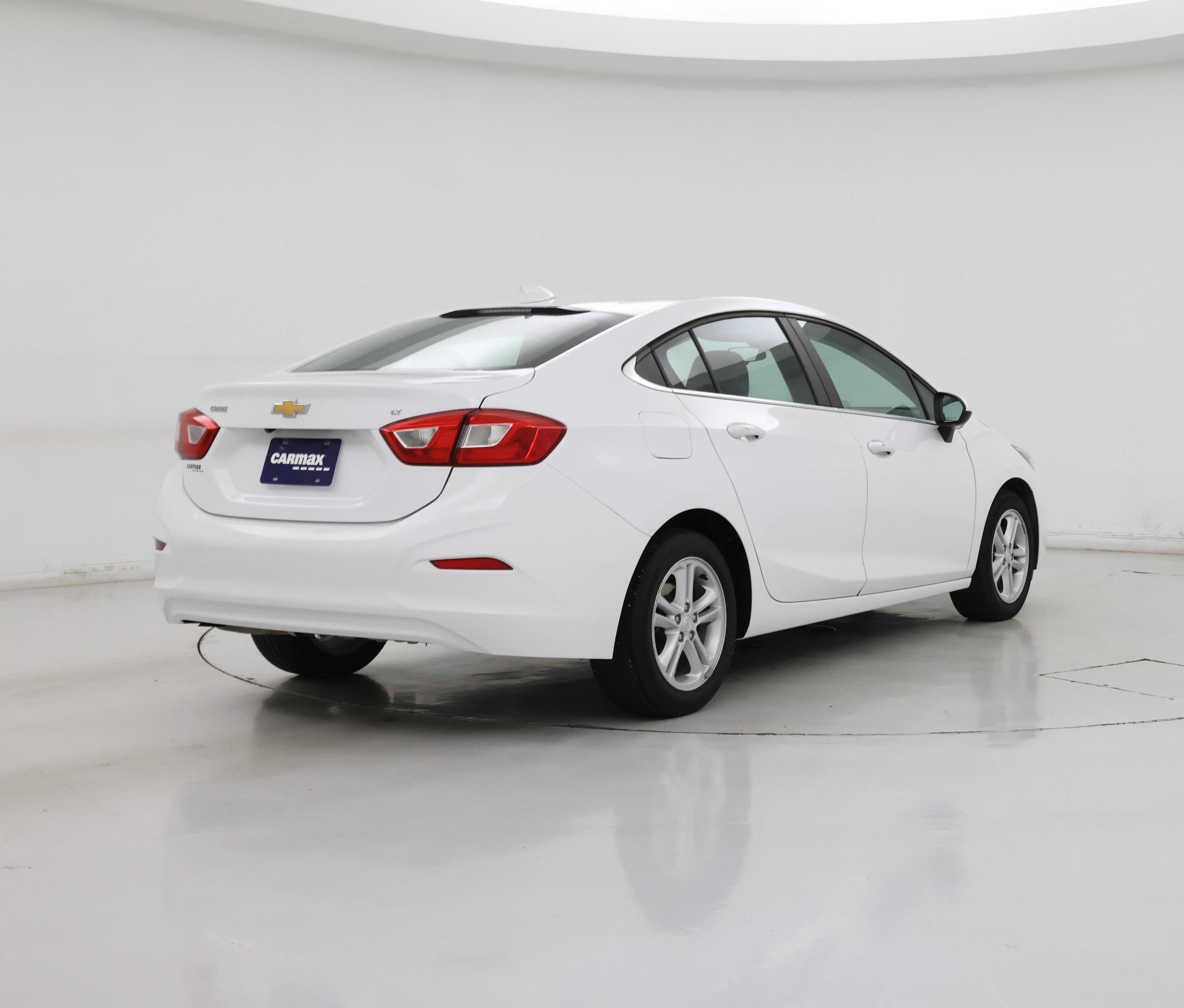 Thumbnail: 2018 Chevrolet Cruze - 8