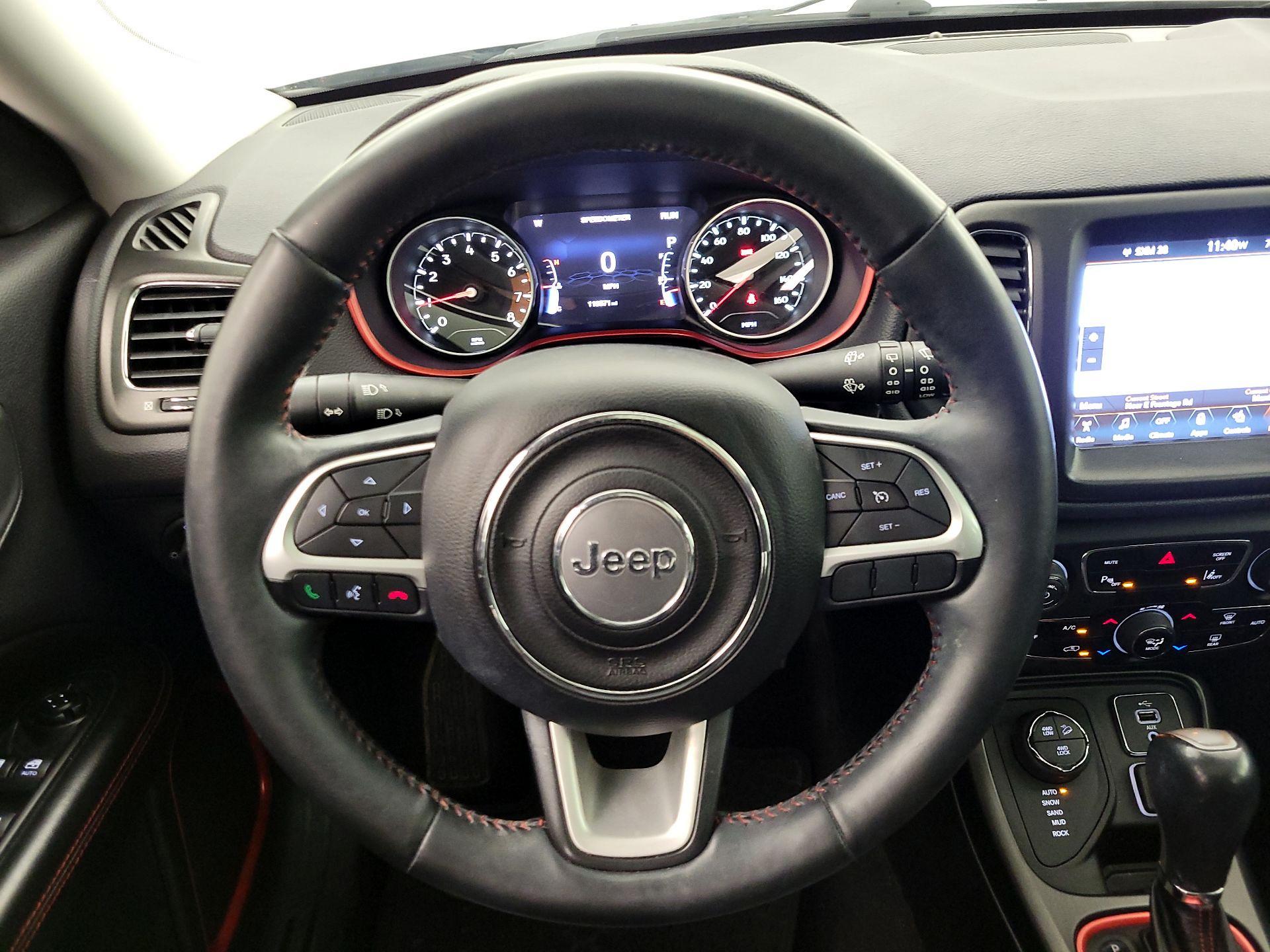 Thumbnail: 2017 Jeep Compass - 10
