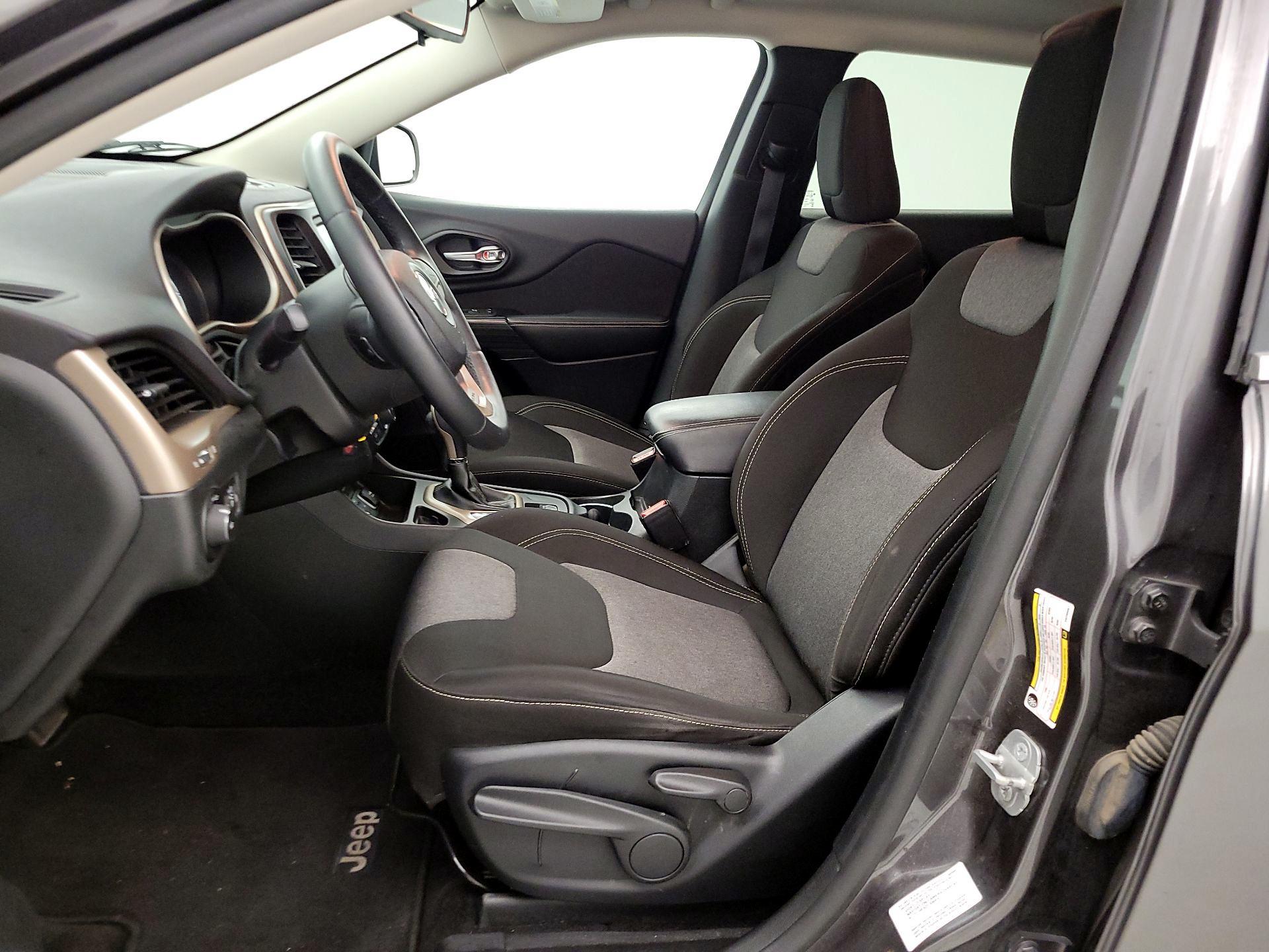 Thumbnail: 2014 Jeep Cherokee - 11