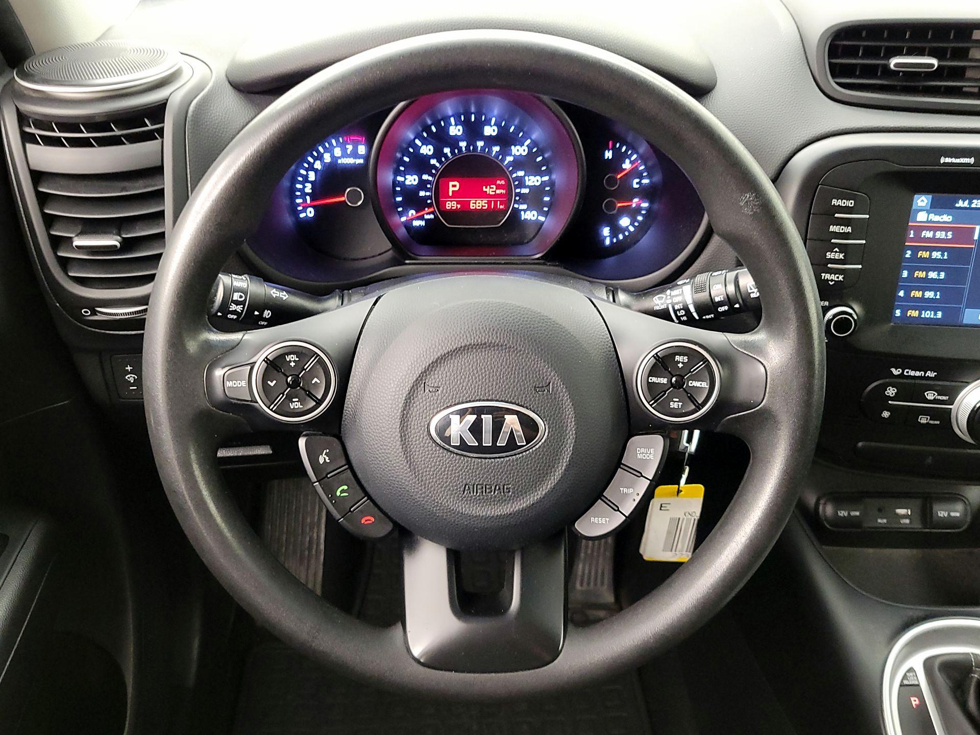 Thumbnail: 2018 Kia Soul - 10