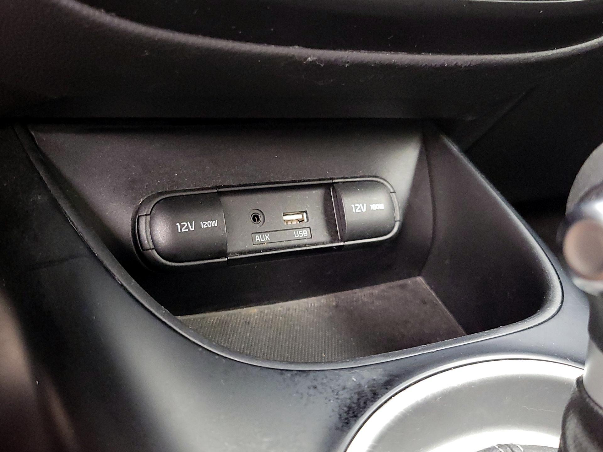 Thumbnail: 2018 Kia Soul - 18