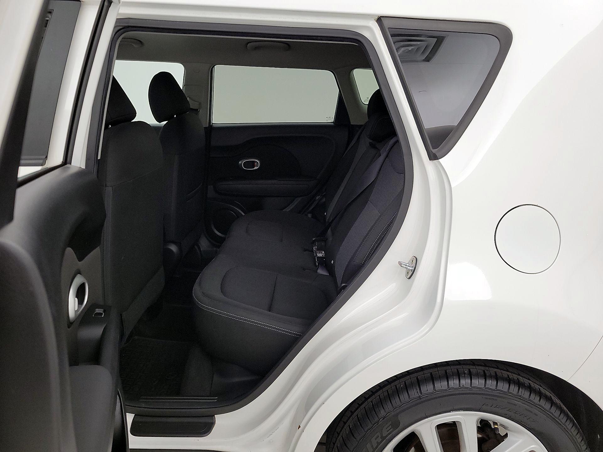 Thumbnail: 2018 Kia Soul - 19