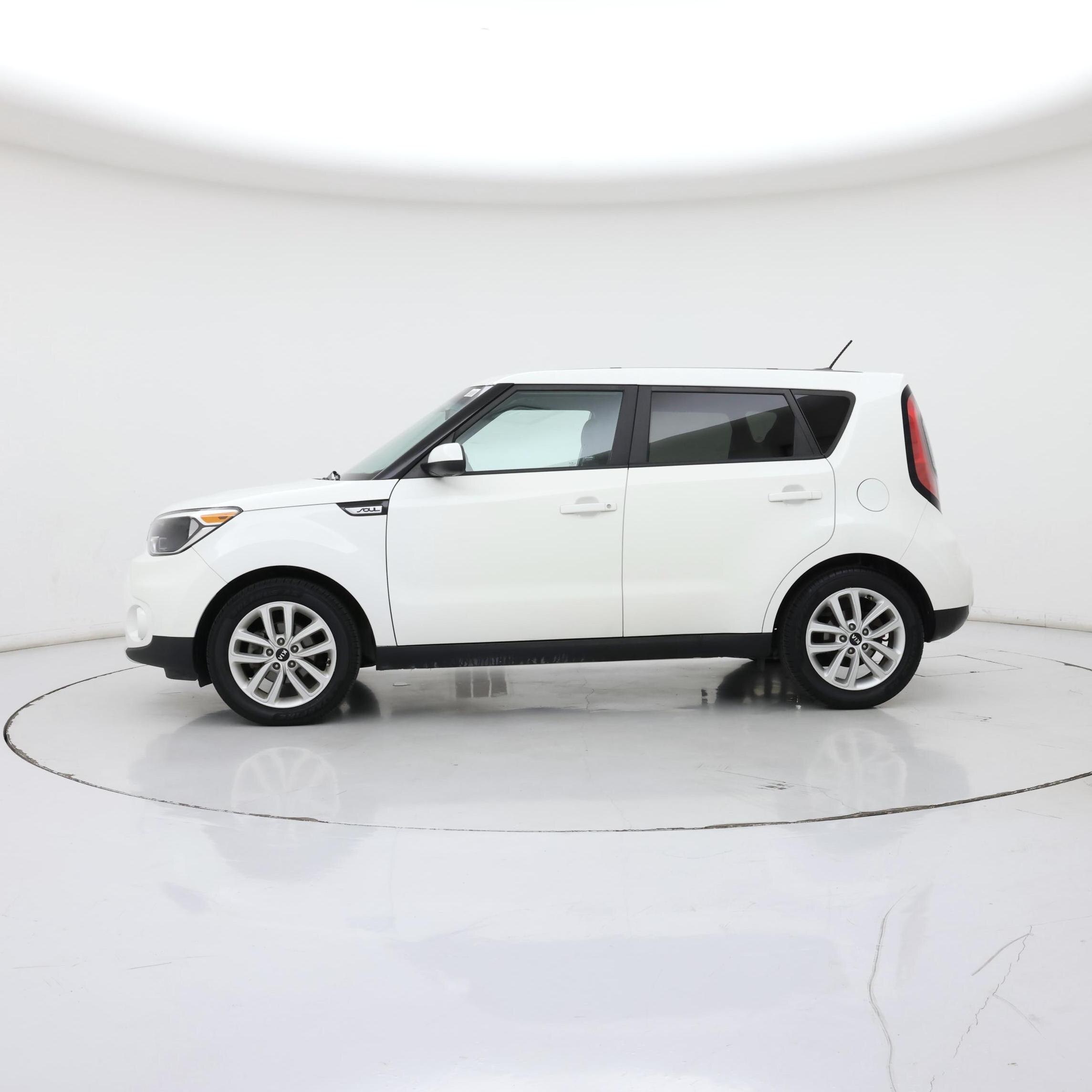 Thumbnail: 2018 Kia Soul - 3