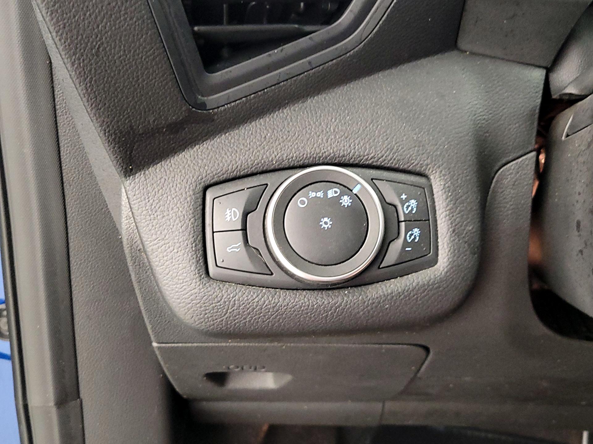 Thumbnail: 2019 Ford Escape - 13