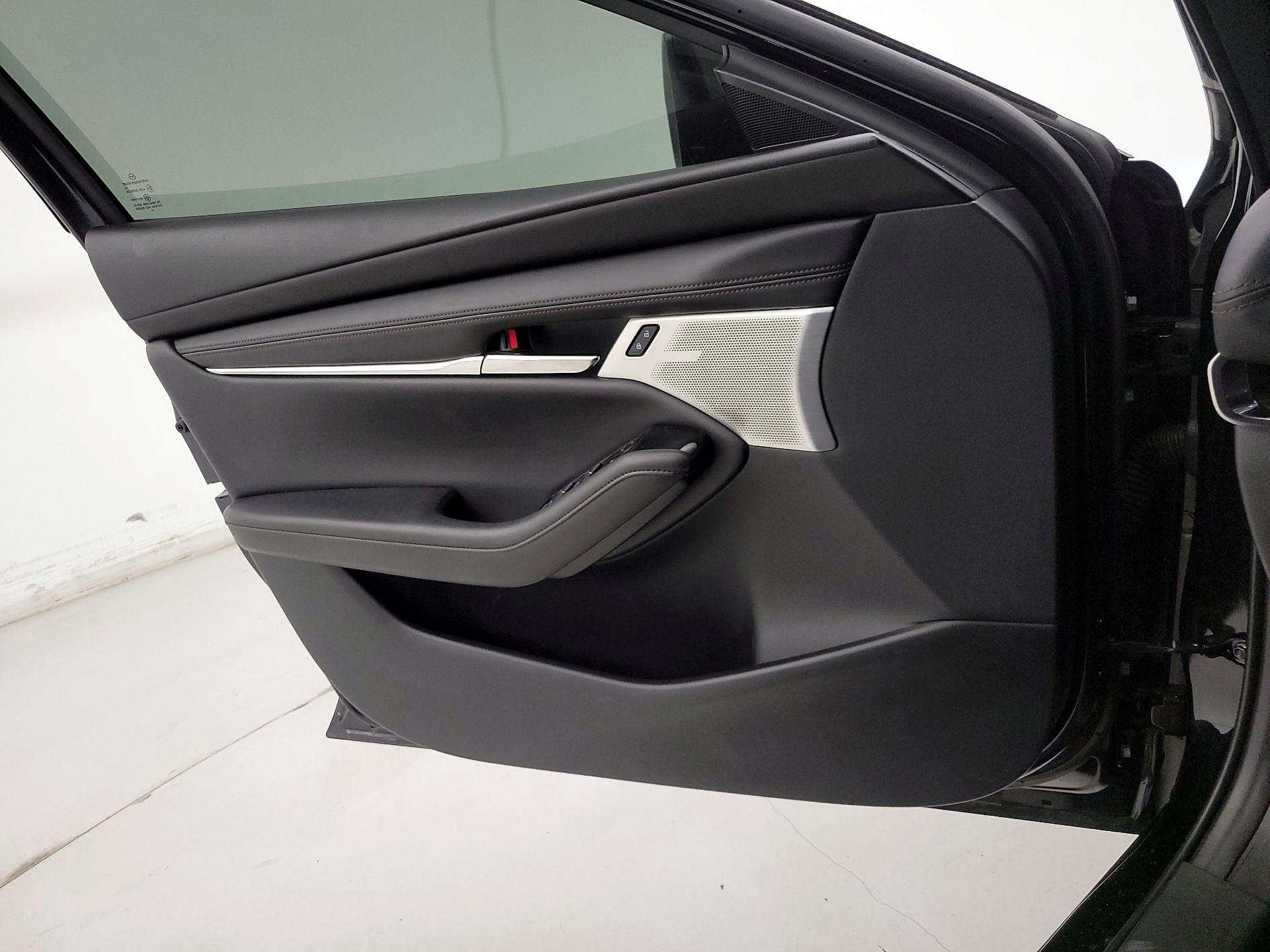 Thumbnail: 2024 Mazda Mazda3 - 12