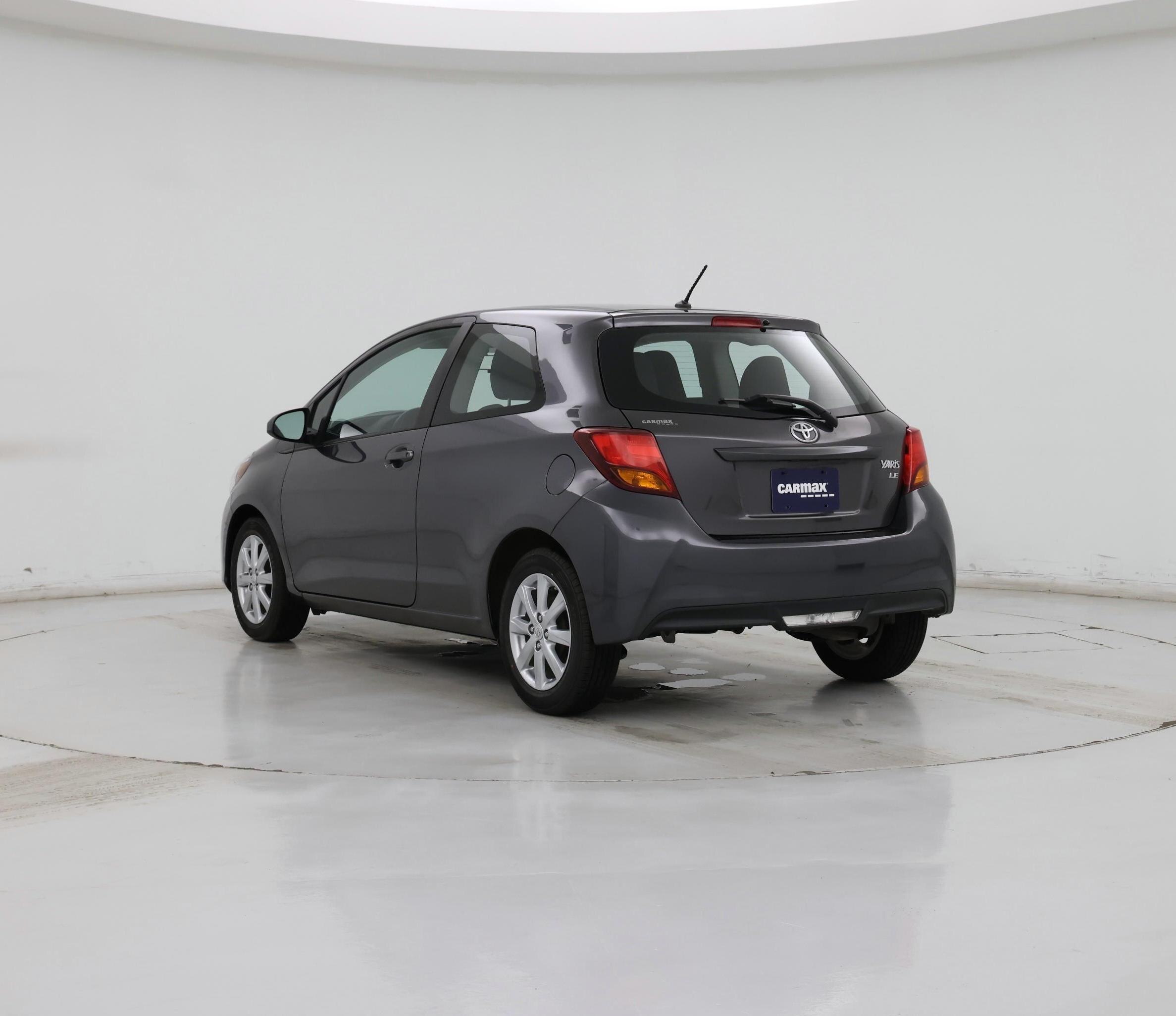 Thumbnail: 2015 Toyota Yaris - 2