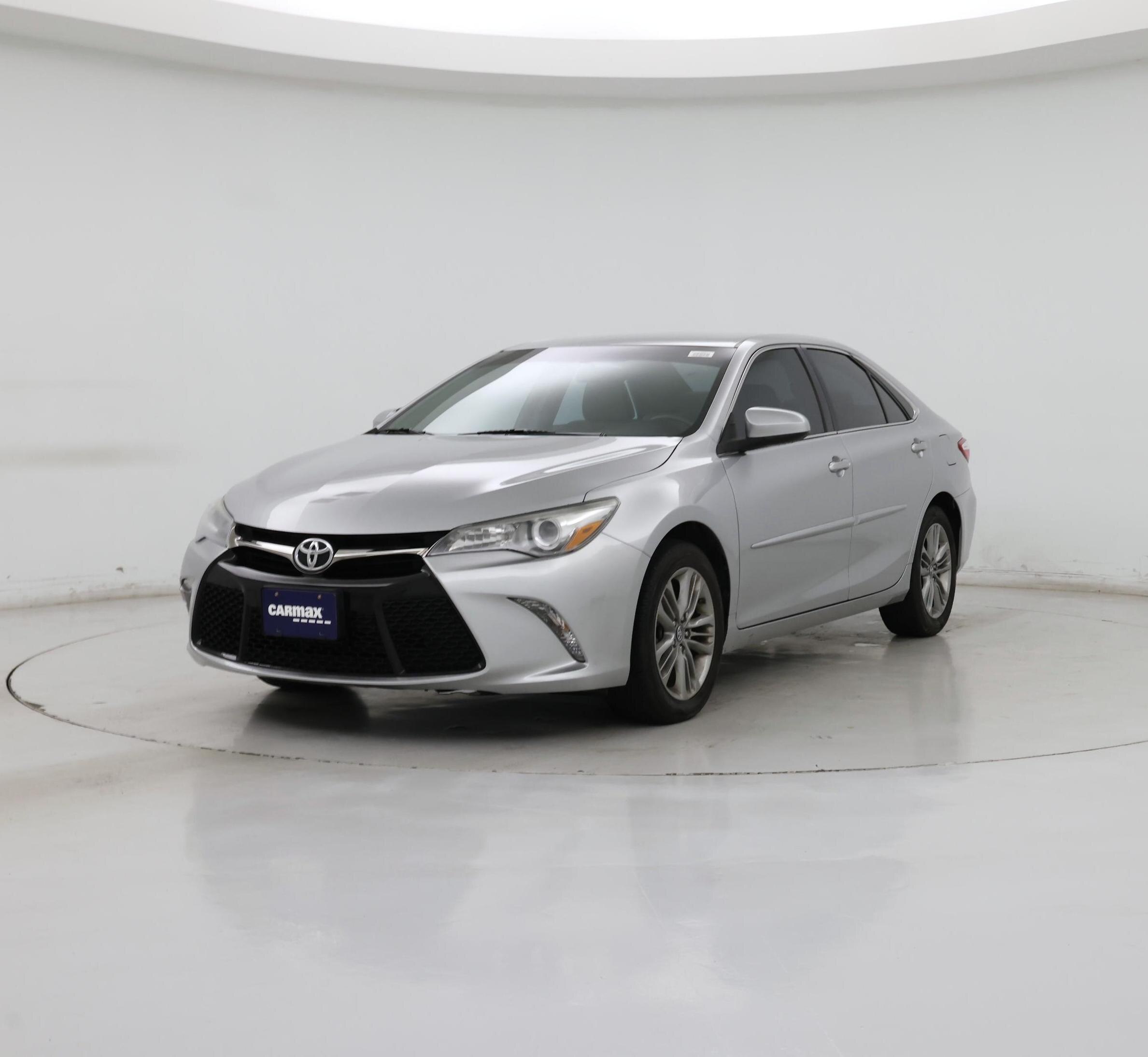 Thumbnail: 2017 Toyota Camry - 4