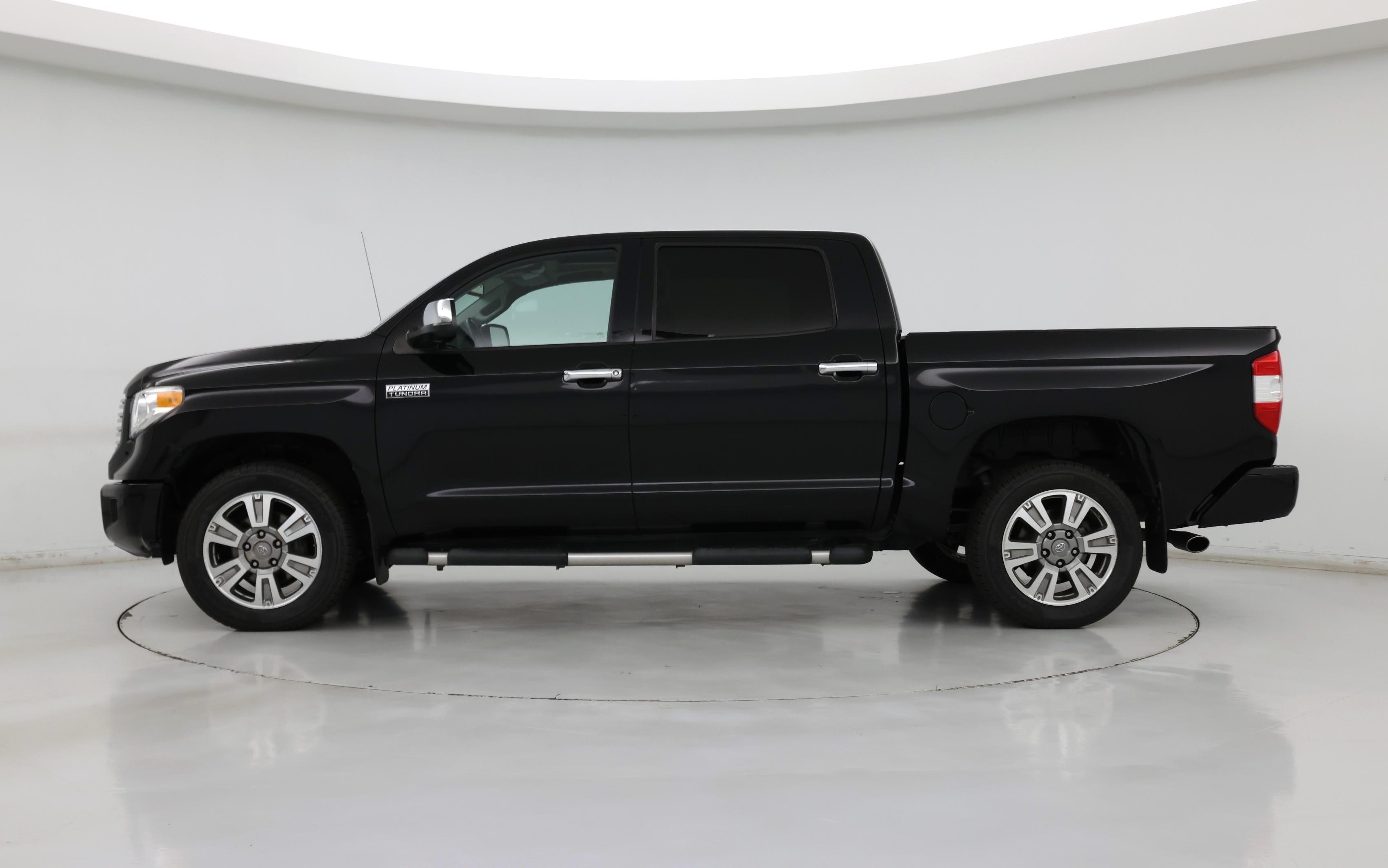 Thumbnail: 2014 Toyota Tundra - 3