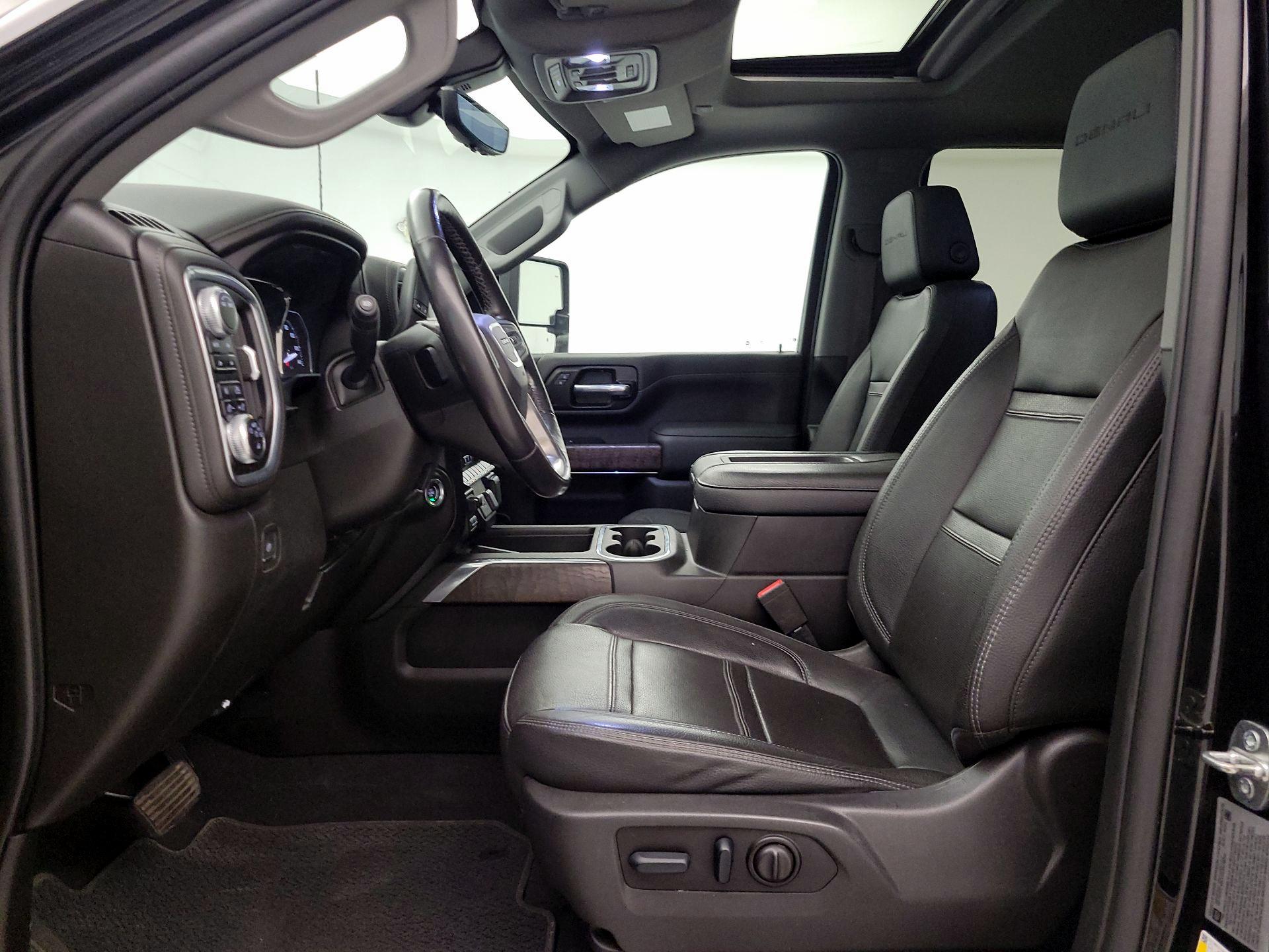 Thumbnail: 2022 GMC Sierra 2500 - 11