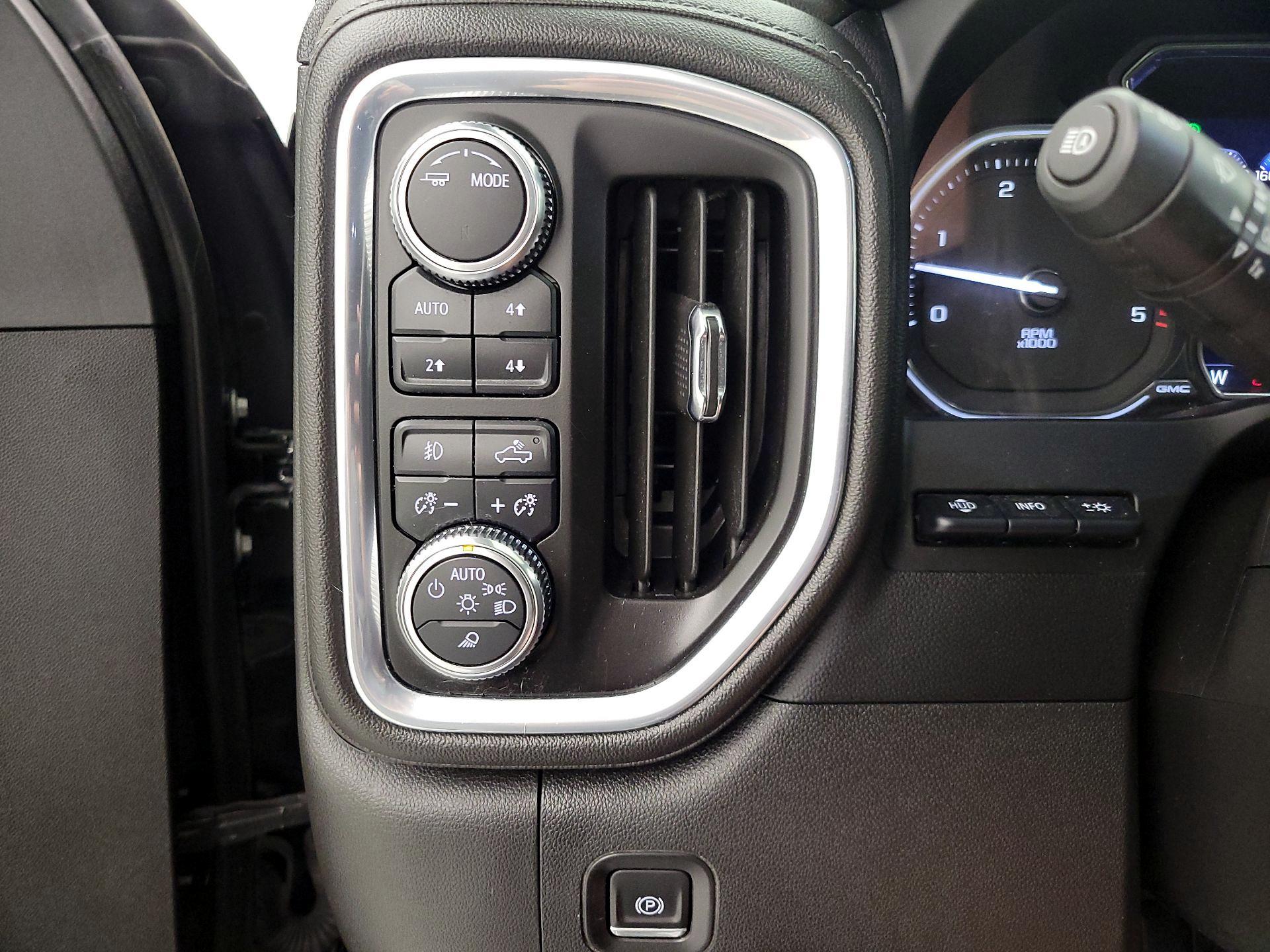 Thumbnail: 2022 GMC Sierra 2500 - 13