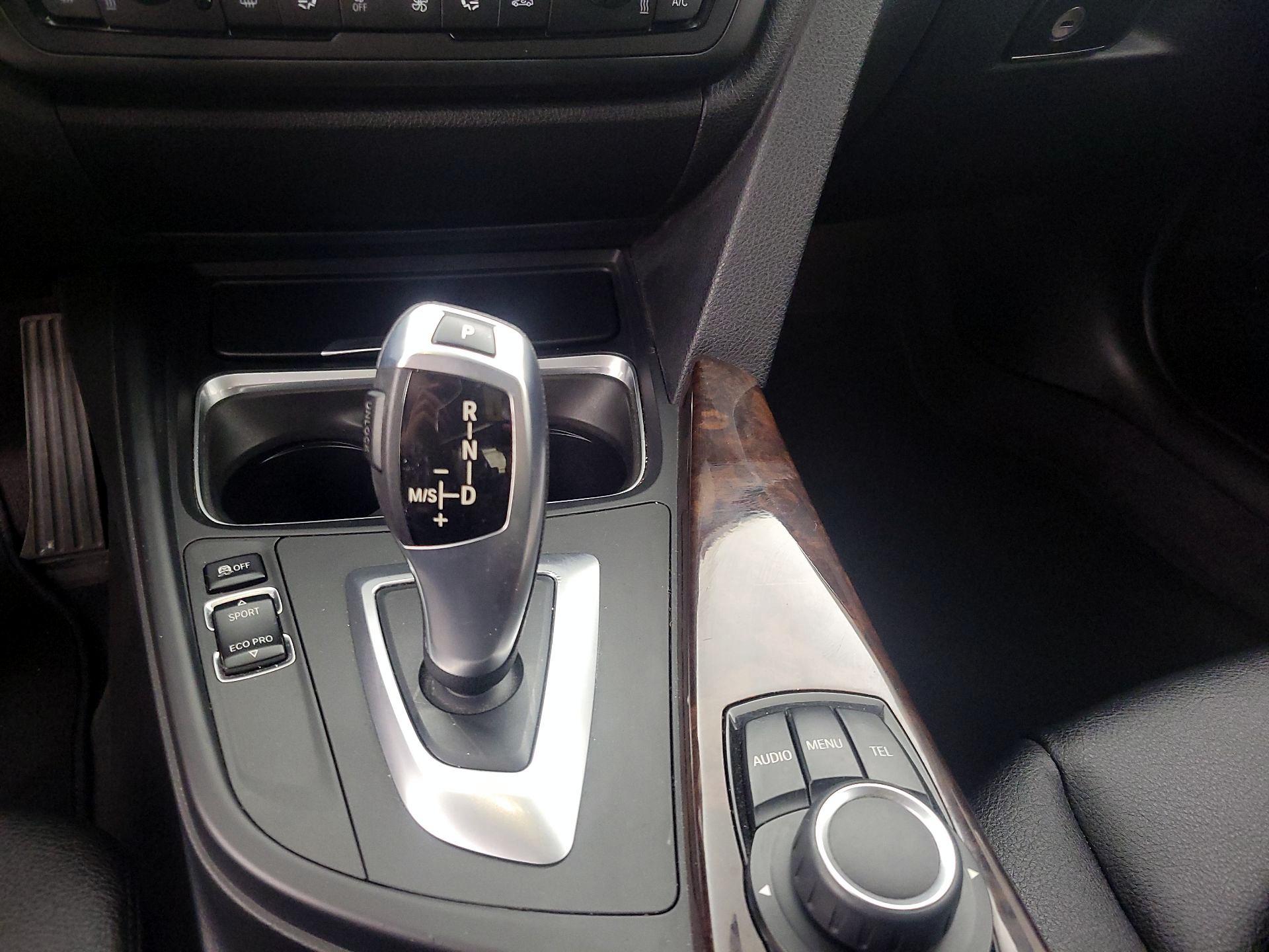 Thumbnail: 2014 BMW 3 Series - 16
