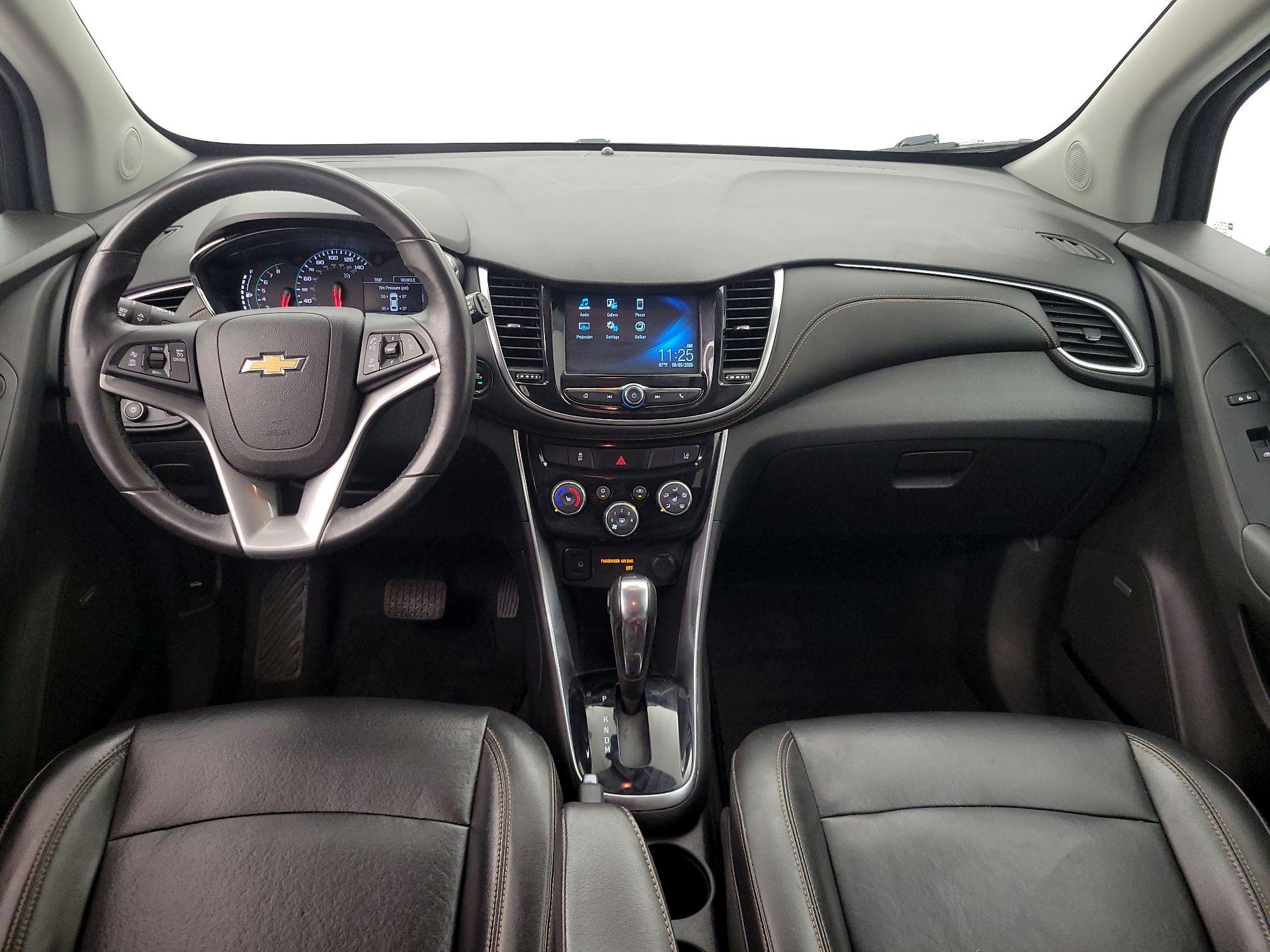 Thumbnail: 2017 Chevrolet Trax - 9
