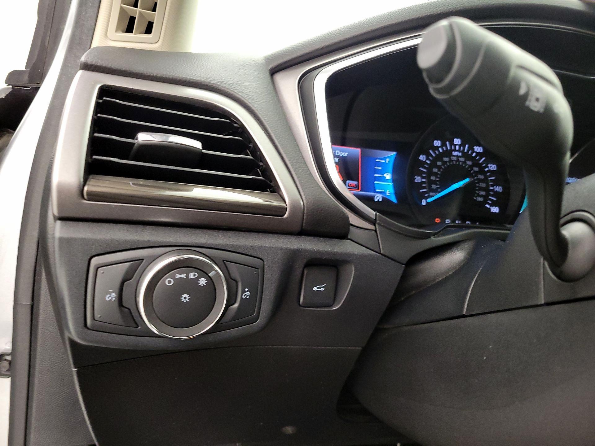 Thumbnail: 2020 Ford Fusion - 13