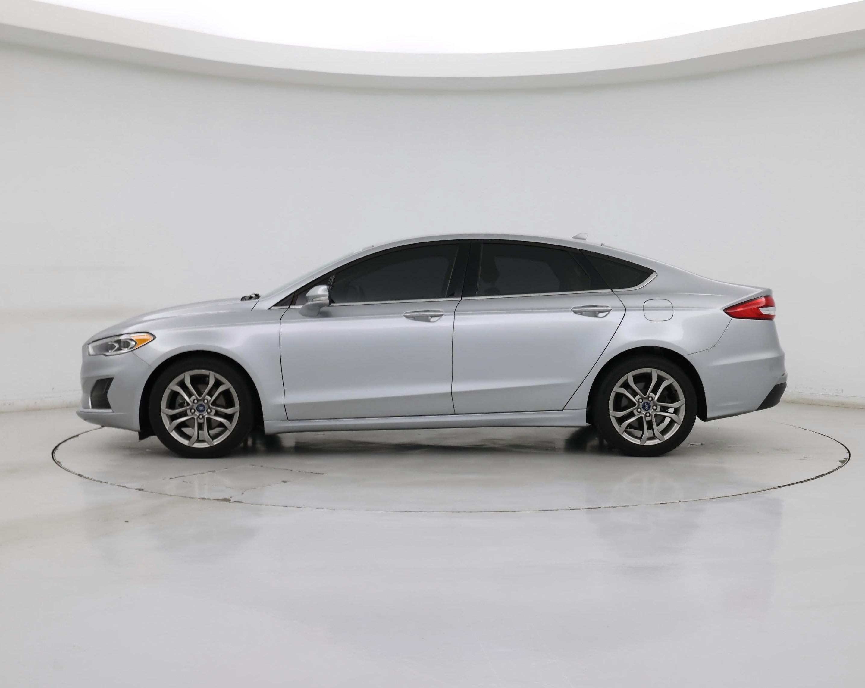 Thumbnail: 2020 Ford Fusion - 3