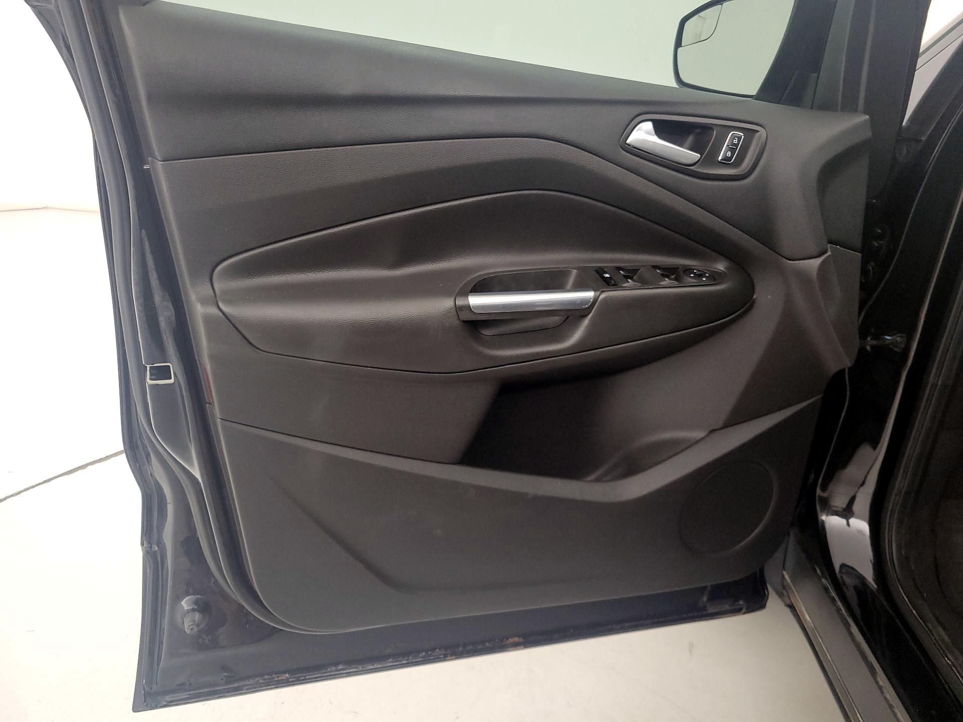 Thumbnail: 2014 Ford Escape - 12