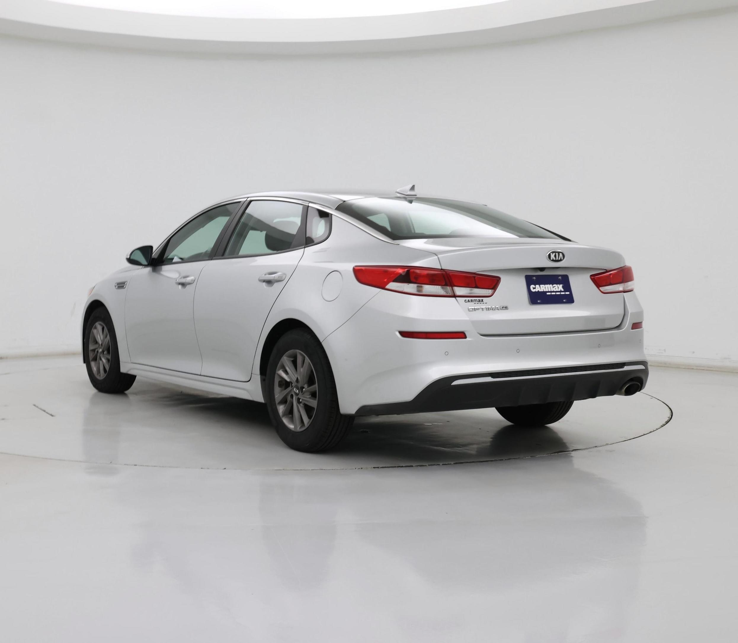 Thumbnail: 2020 Kia Optima - 2