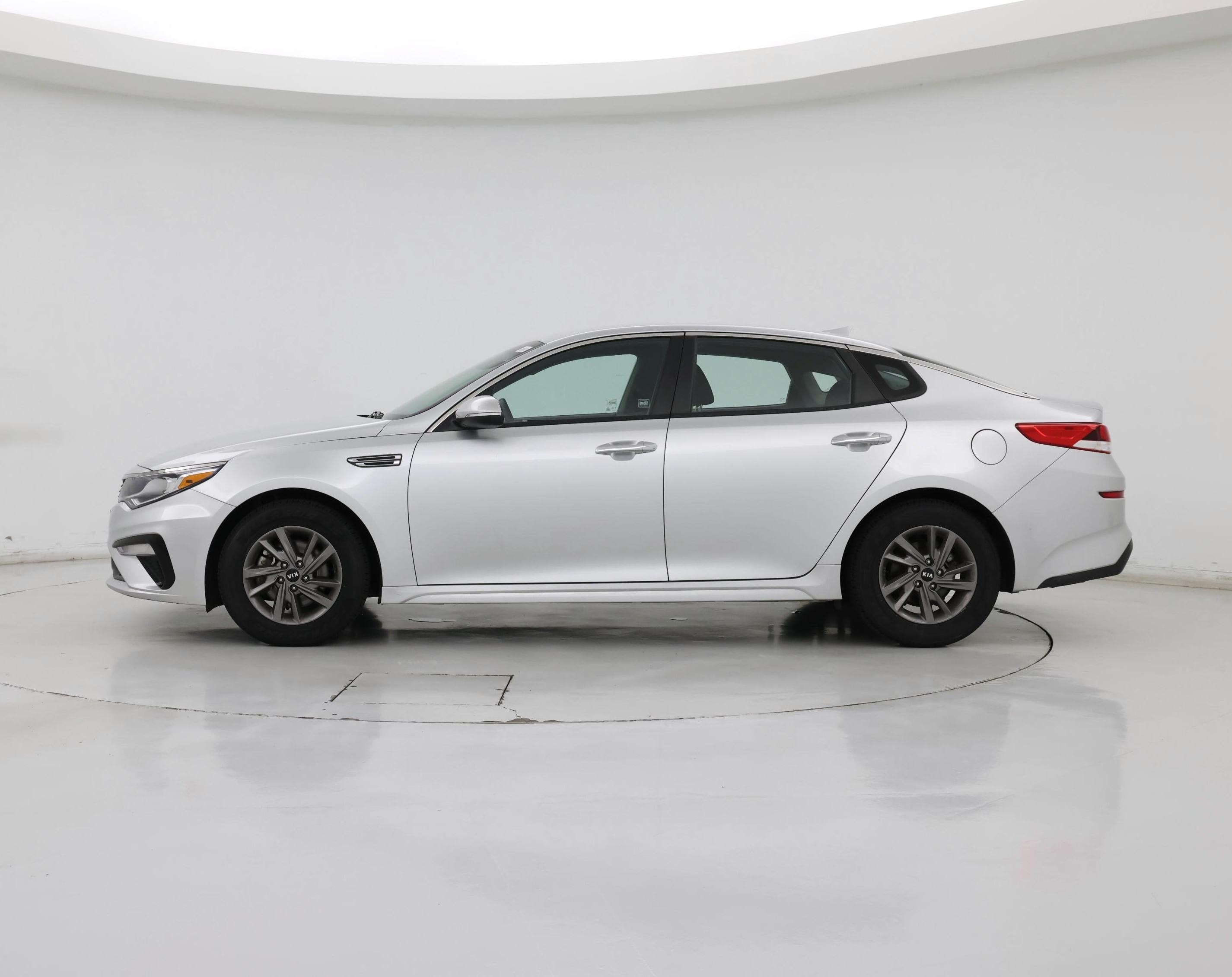 Thumbnail: 2020 Kia Optima - 3