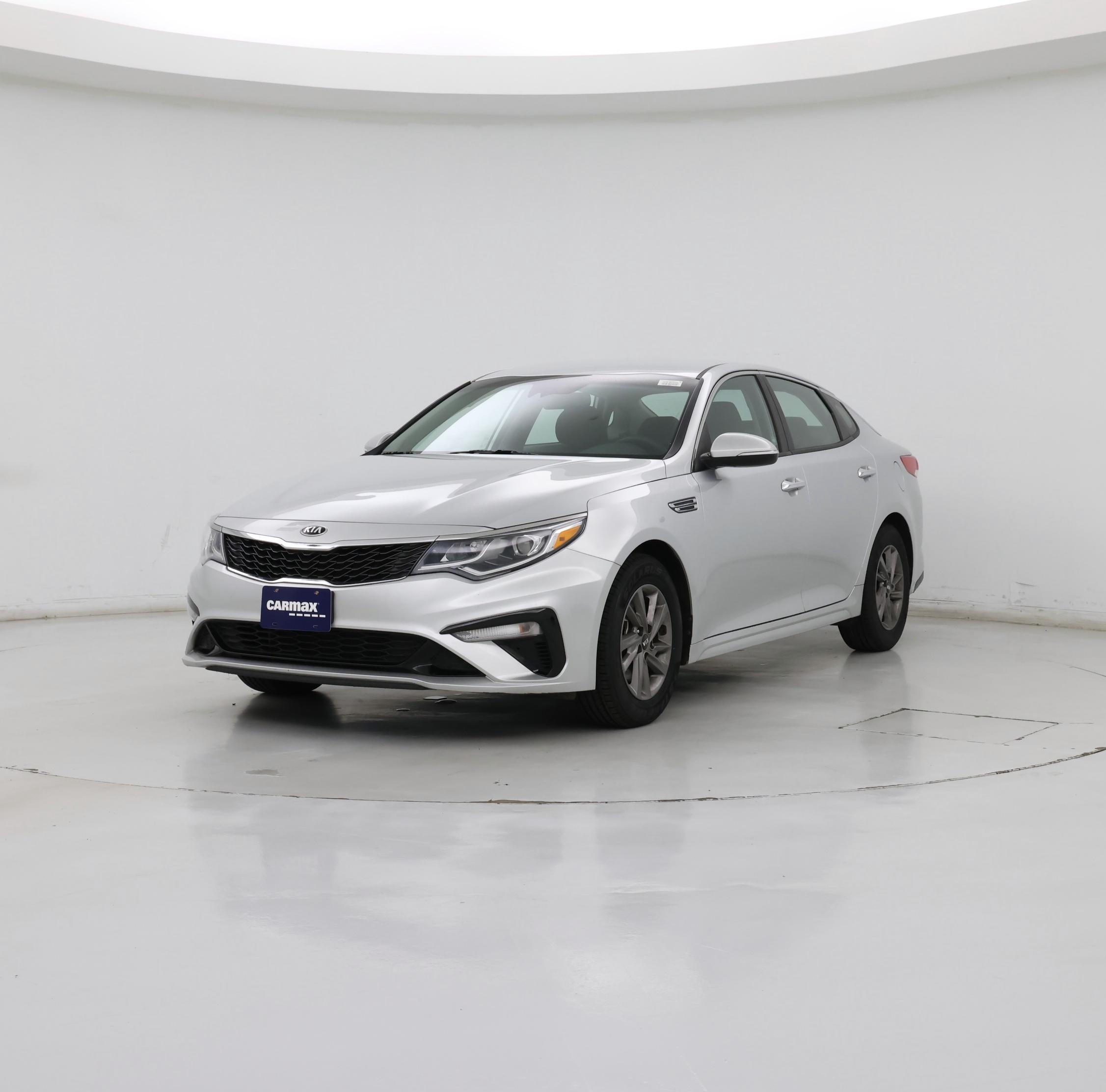 Thumbnail: 2020 Kia Optima - 4