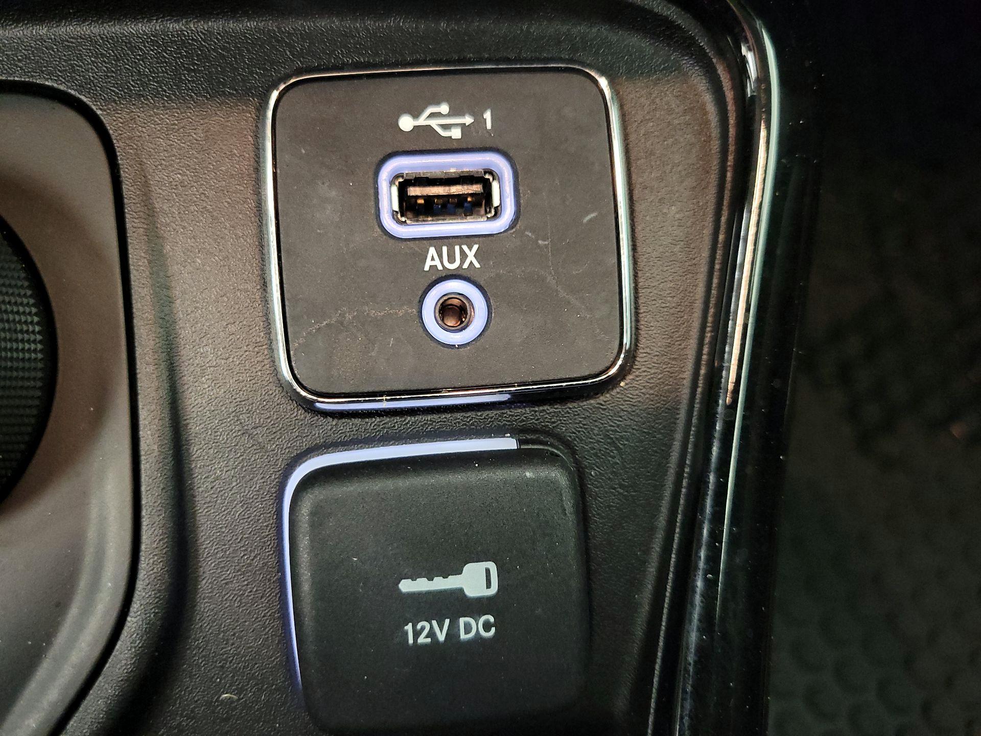 Thumbnail: 2021 Jeep Compass - 18